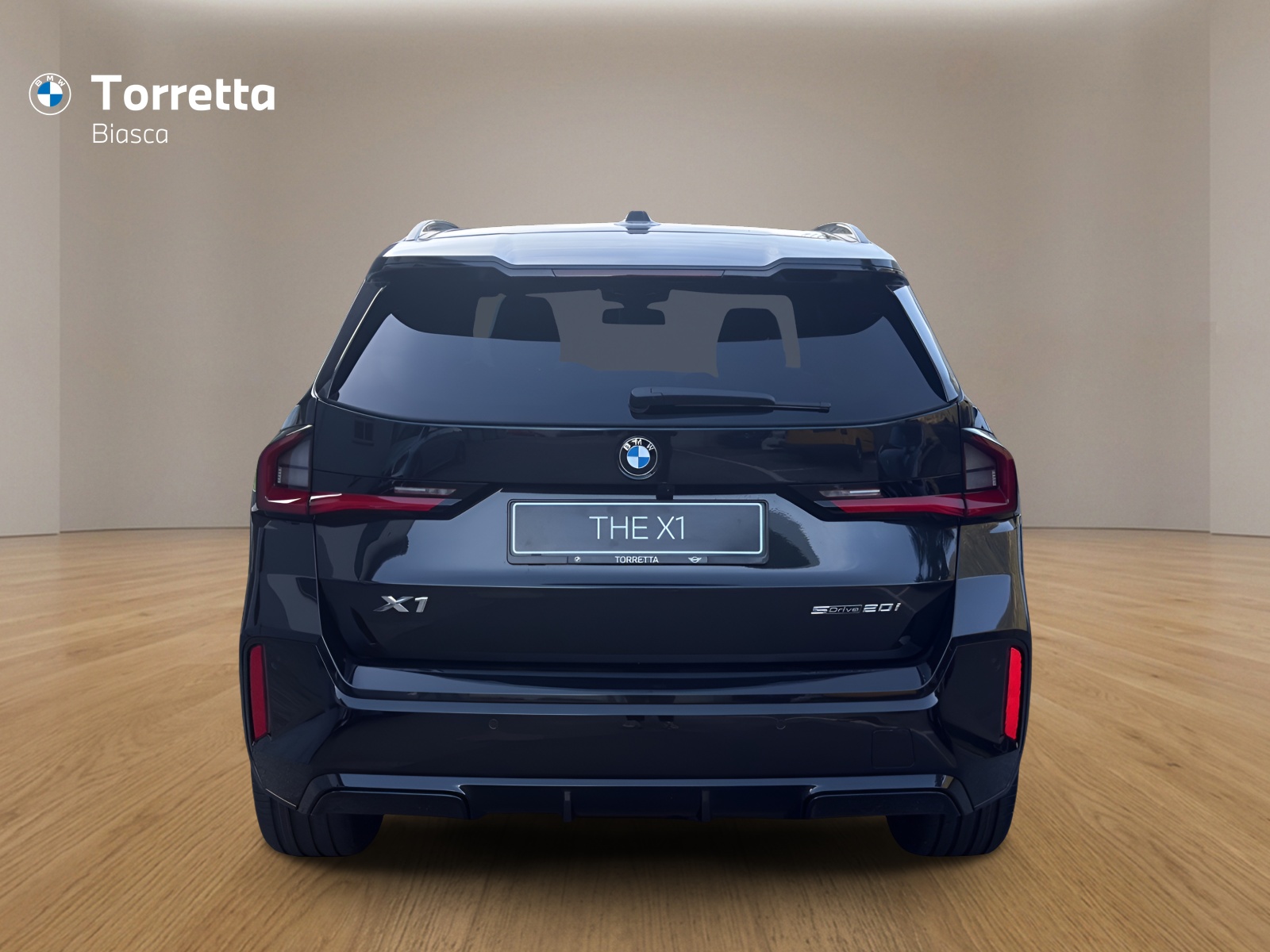 BMW X1 sDrive 20i 48V M Sport-showroom-element-3