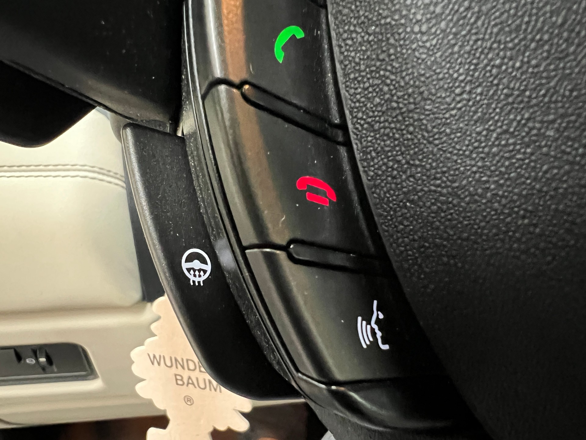 LAND ROVER Range Rover Evoque 2.2 SD4 Dynamic AT6-image-14
