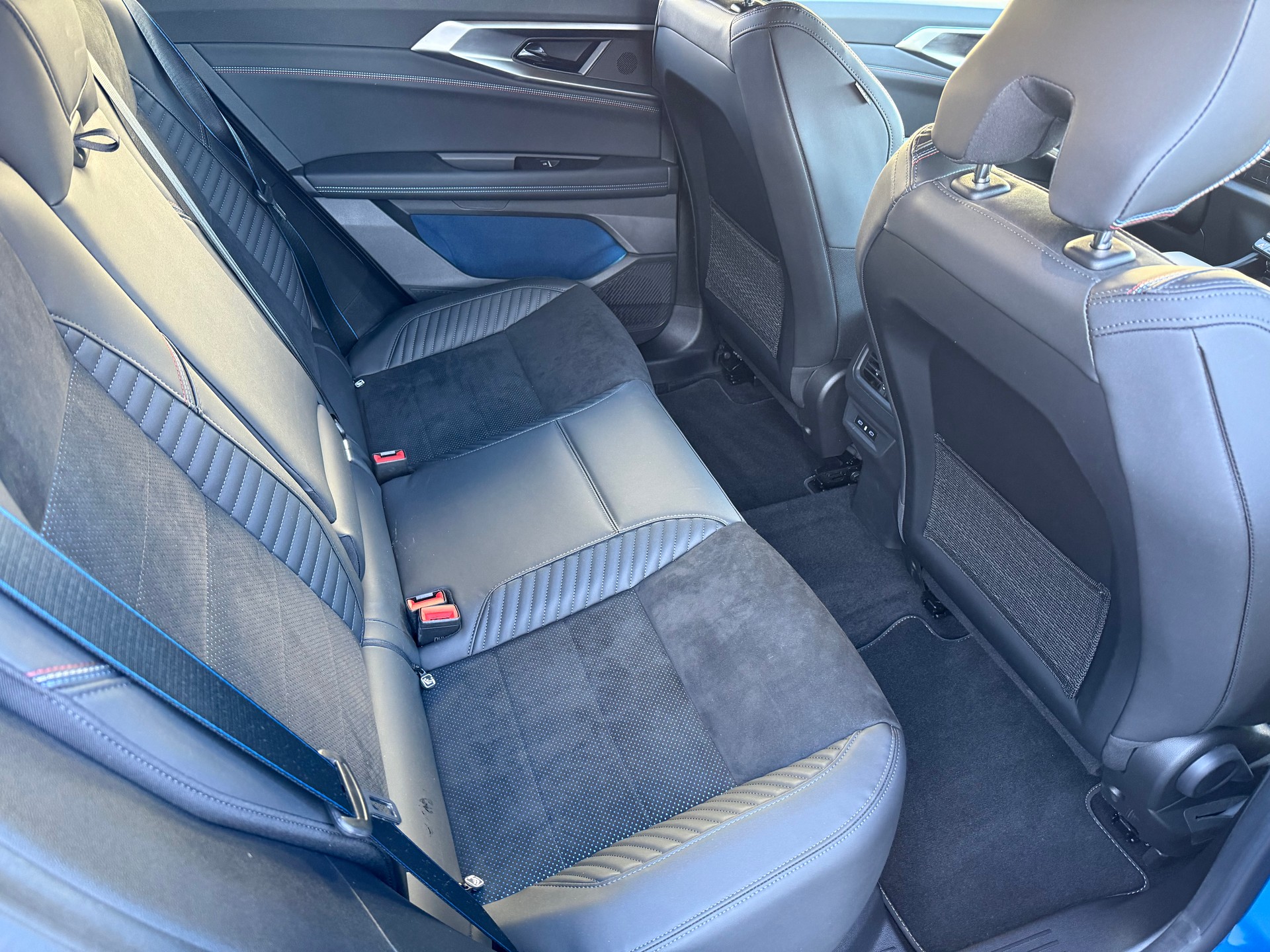 RENAULT Rafale 1.2 E-Tech Hybrid 200 Esprit Alpine-image-11
