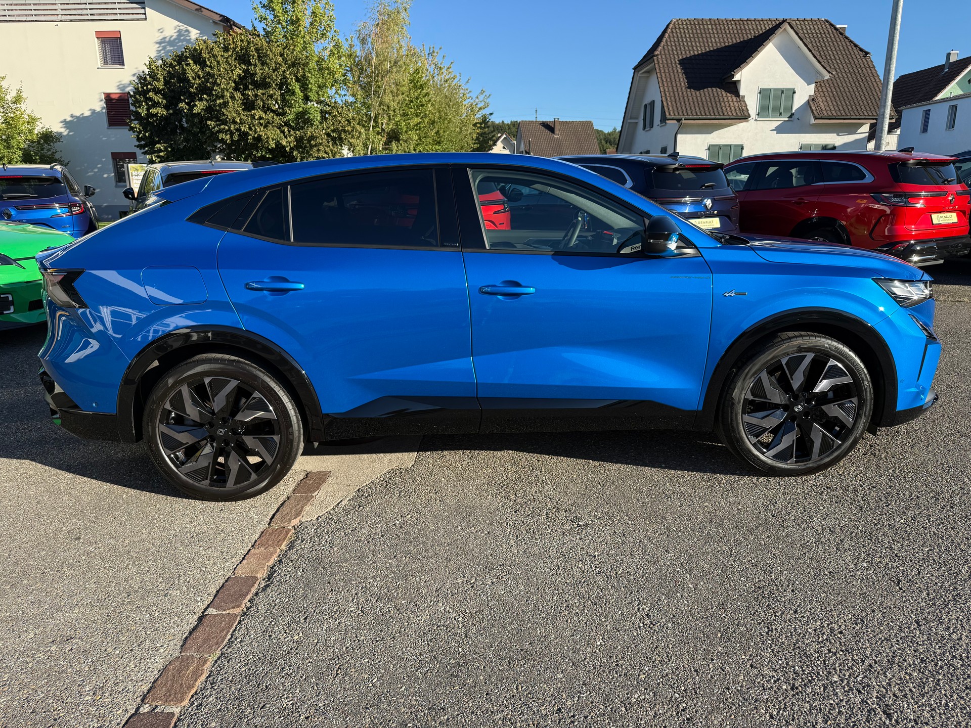 RENAULT Rafale 1.2 E-Tech Hybrid 200 Esprit Alpine-image-6