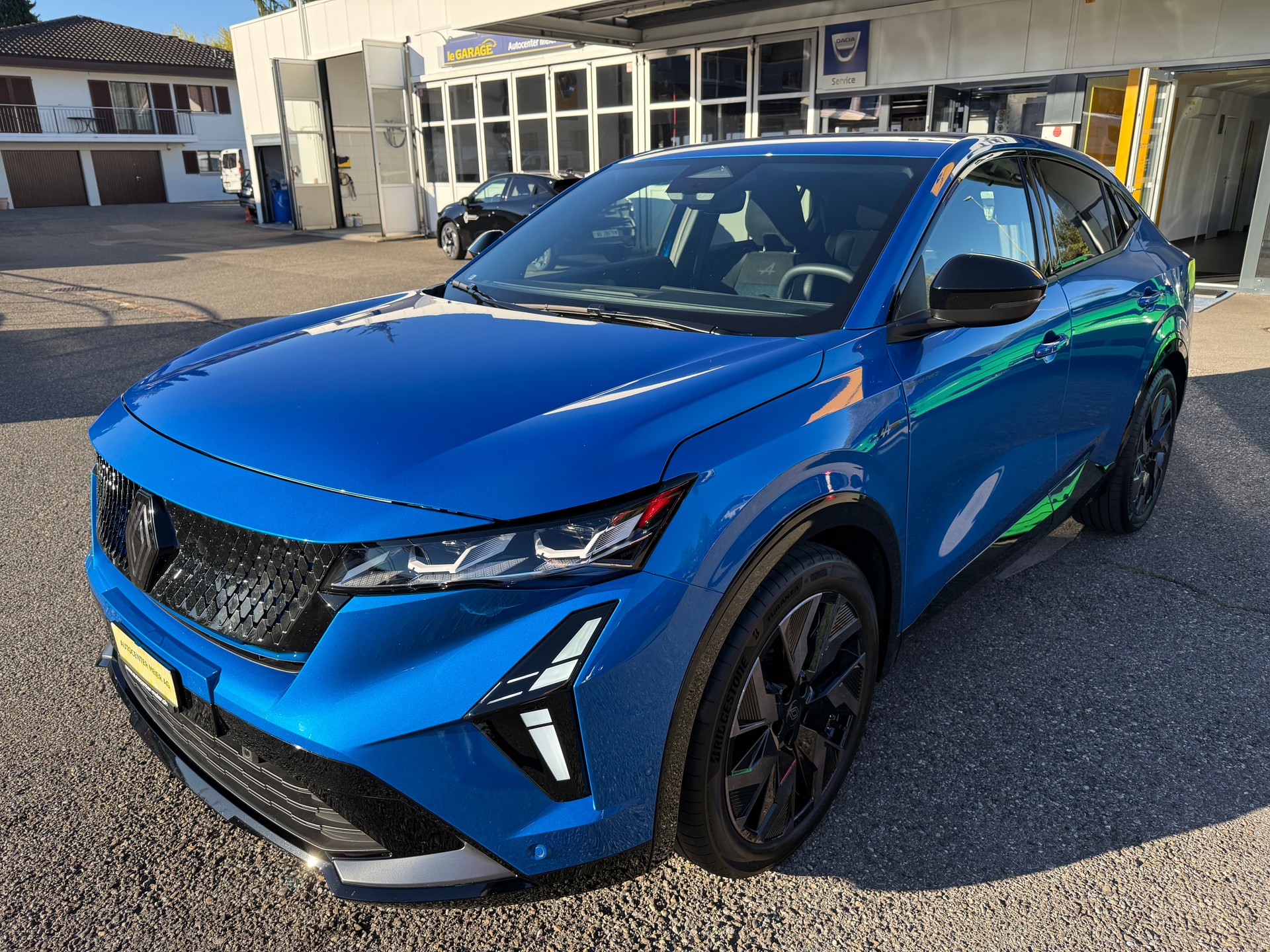 RENAULT Rafale 1.2 E-Tech Hybrid 200 Esprit Alpine-image-1