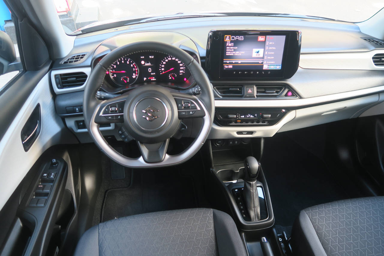 SUZUKI Swift 1.2 Compact+ Hybrid CVT-image-4