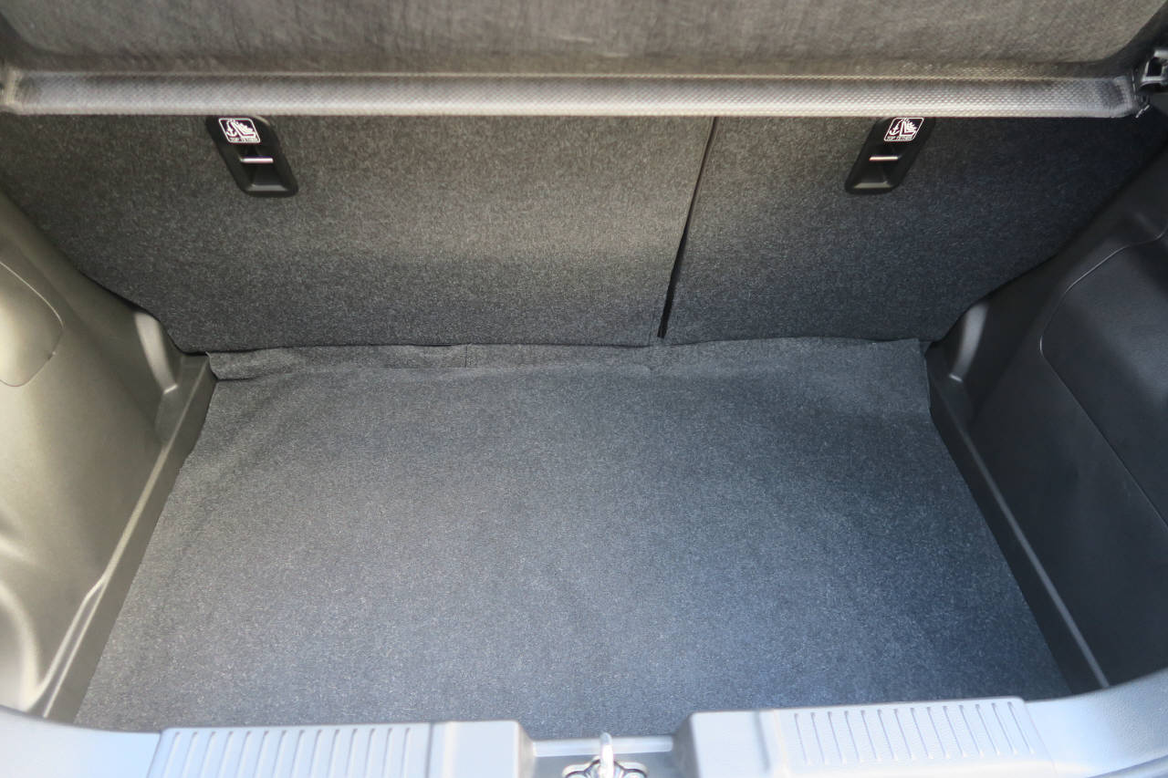 SUZUKI Swift 1.2 Compact+ Hybrid CVT-image-15