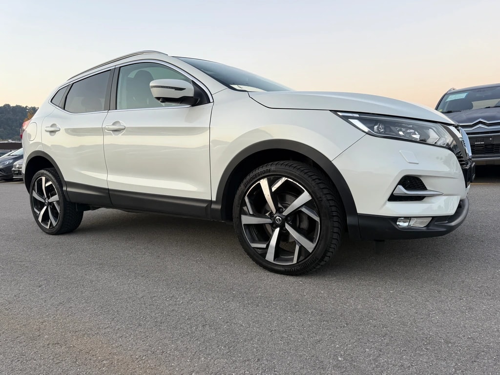 NISSAN Qashqai 1.7 dCi tekna Xtronic ALL-MODE 4x4-image-3