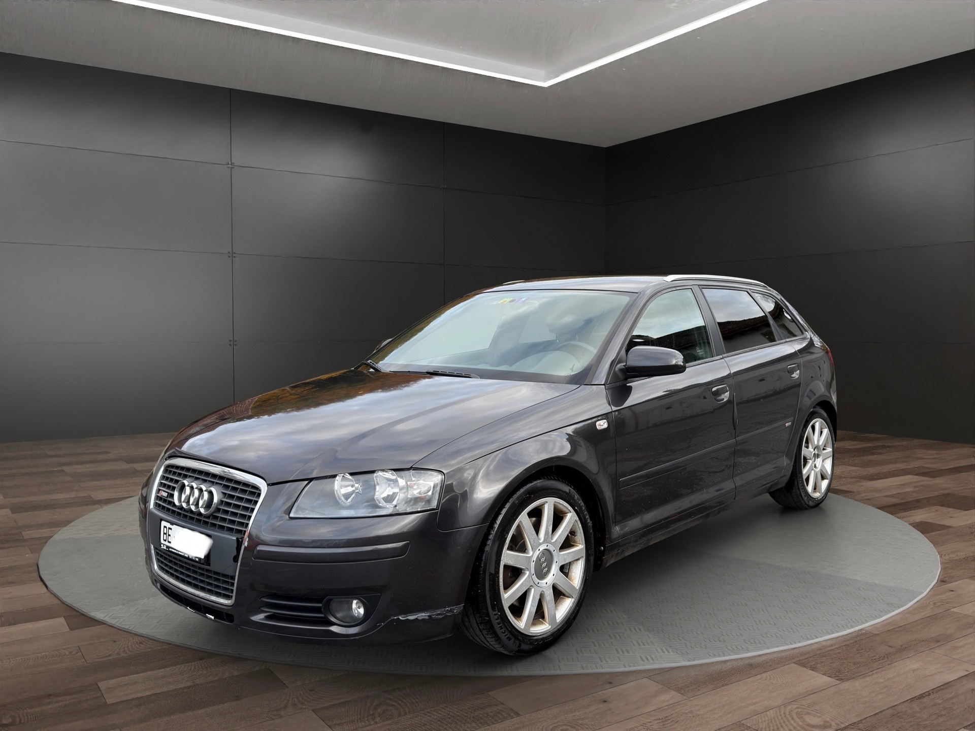 AUDI A3 Sportback 2.0 TDI Ambition quattro-image-1