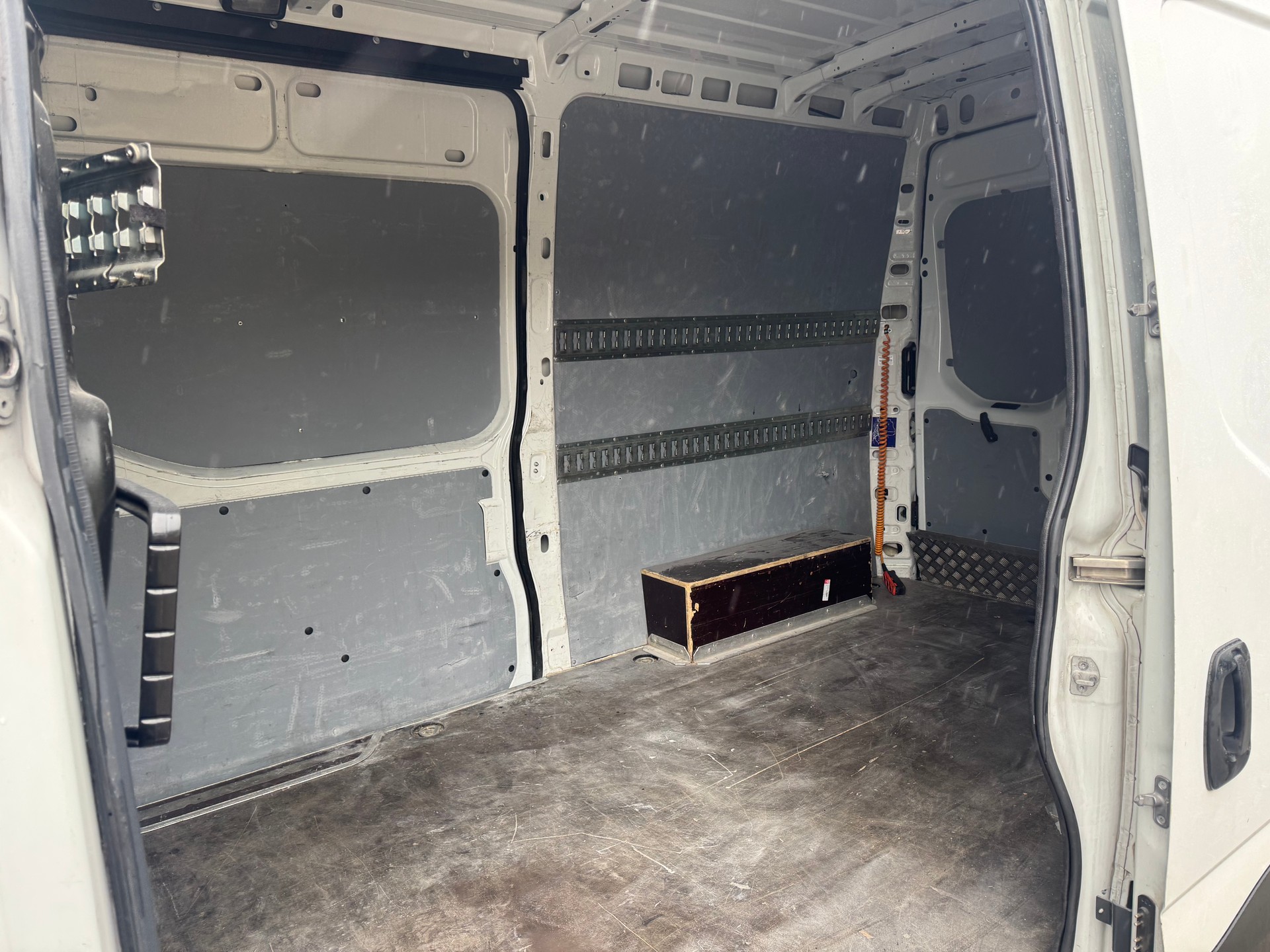 IVECO 35 S 13 A8 V-image-12