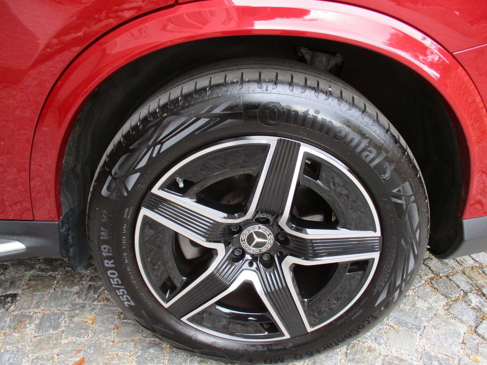 MERCEDES-BENZ GLC 300 AMG Line 4matic coupé-image-6