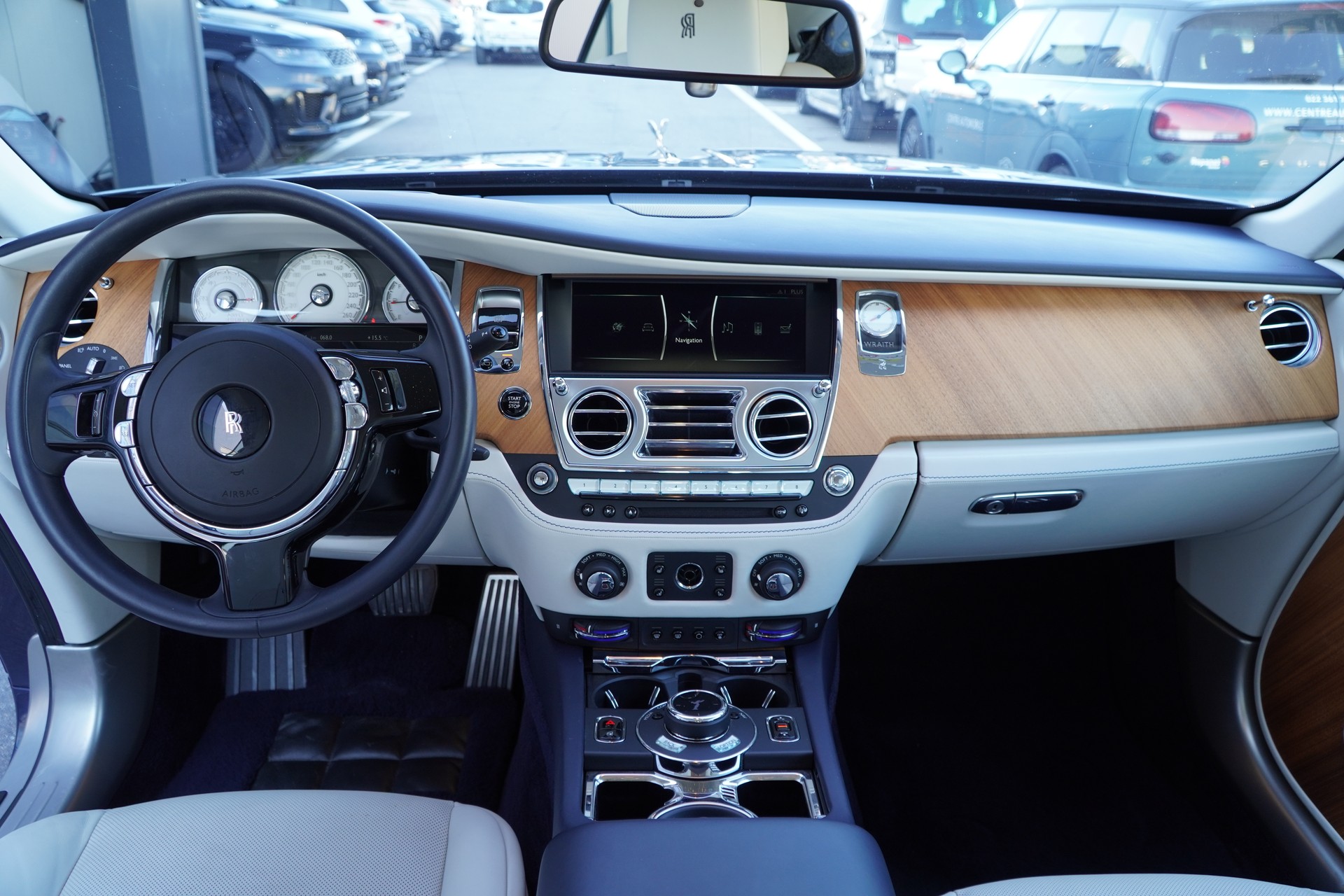 ROLLS-ROYCE Wraith 6.6 V12-image-11