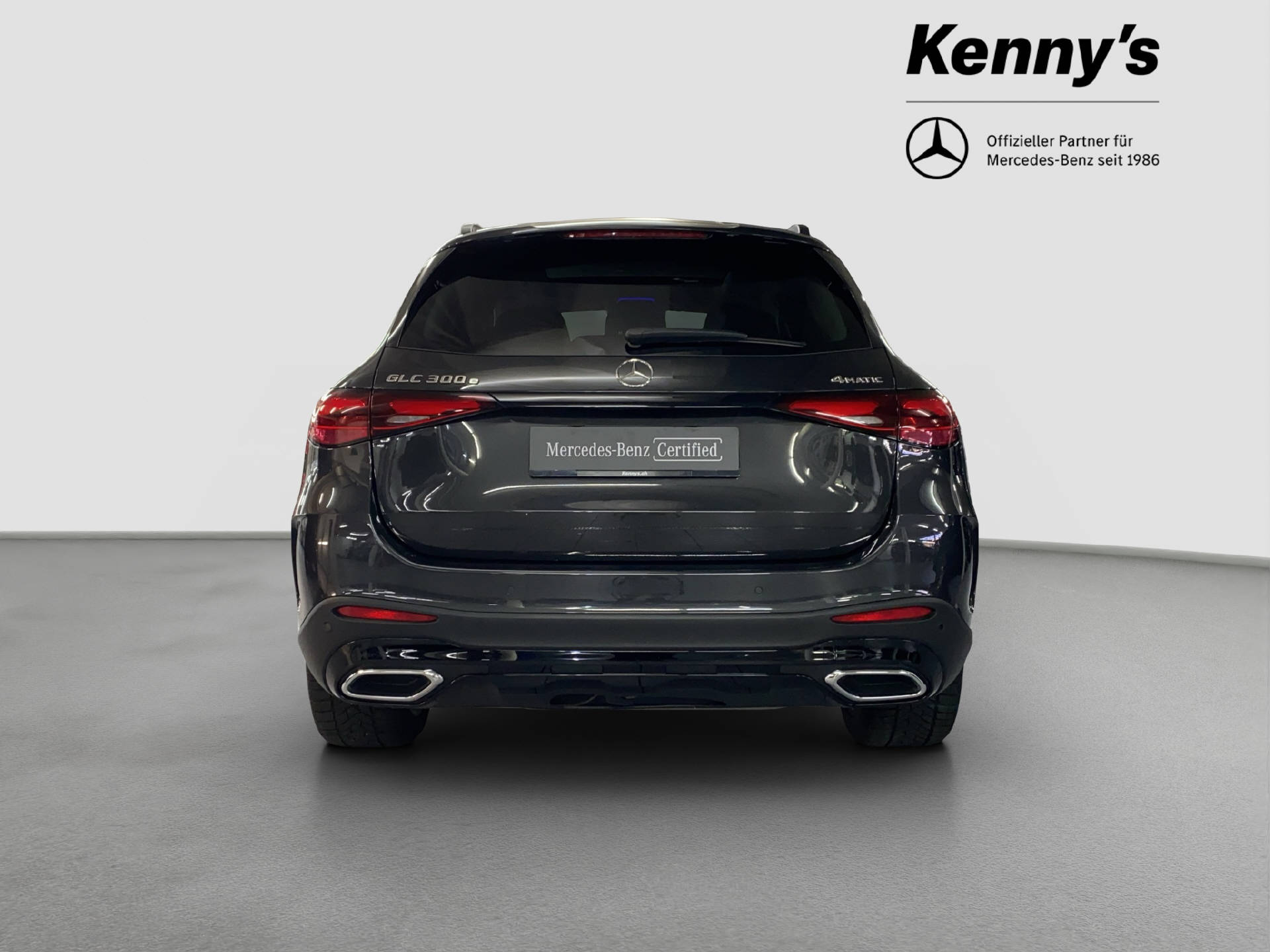 MERCEDES-BENZ GLC 300 e AMG Line 4MATIC-image-5