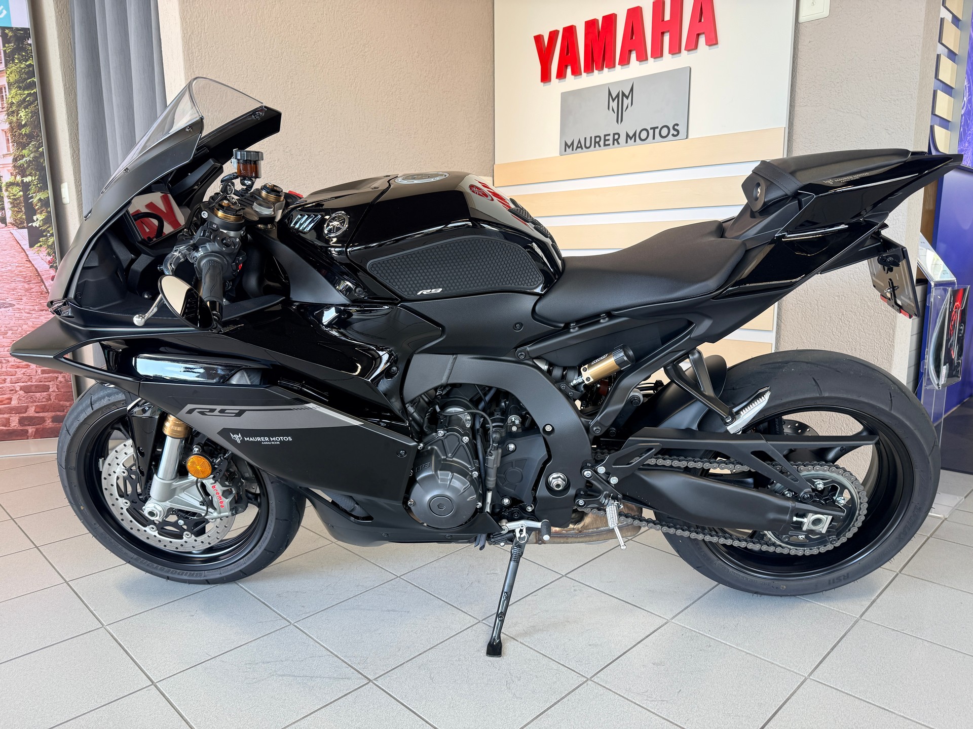 YAMAHA R 9 Kurzheck Edition-showroom-element-2