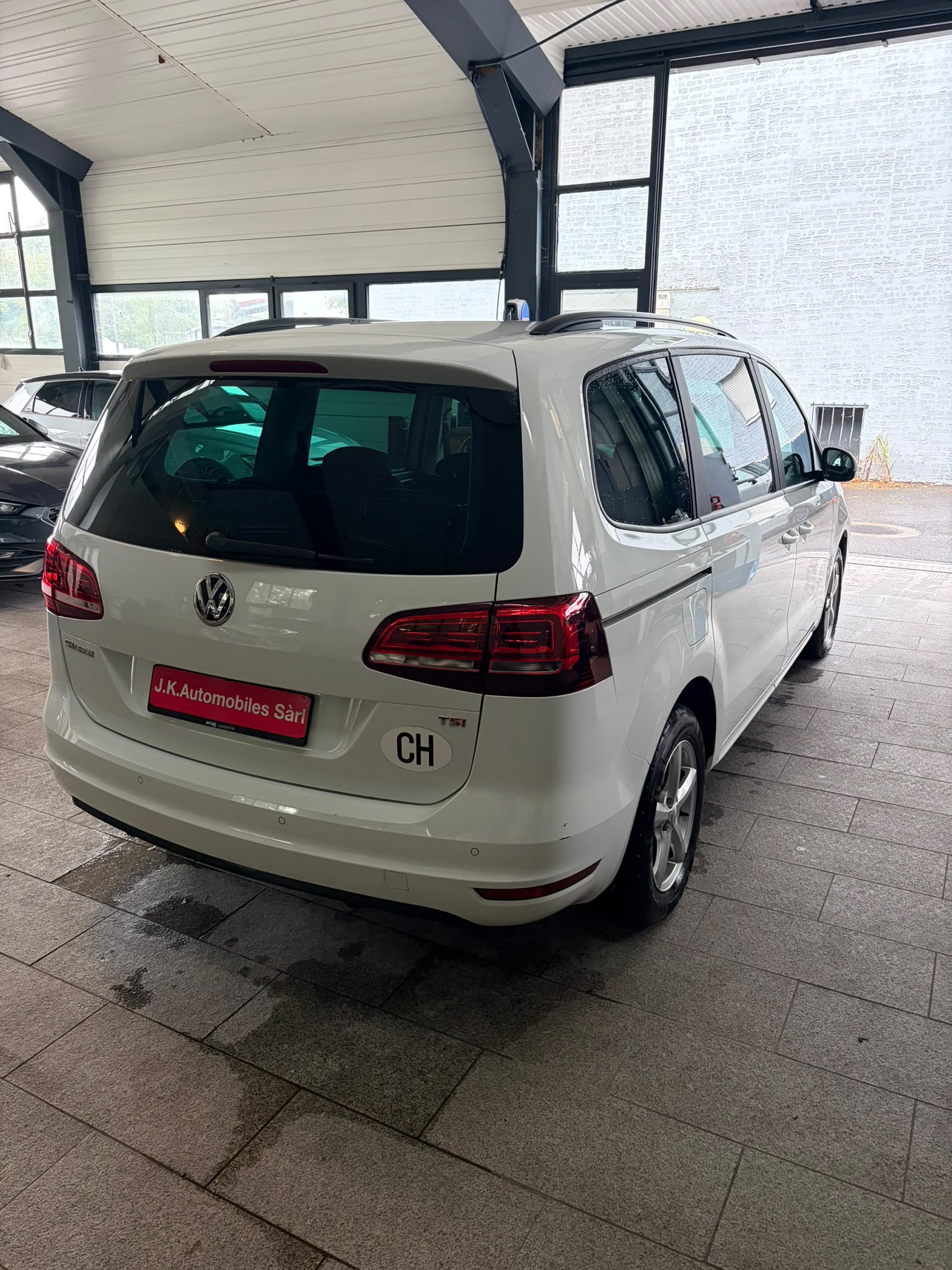 VW Sharan 1.4 TSI BlMT Comfortline-image-12