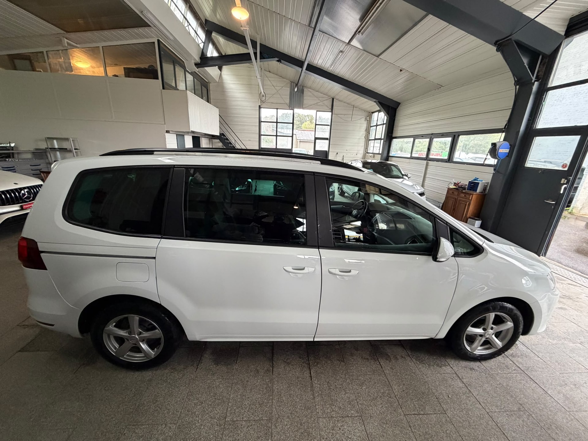 VW Sharan 1.4 TSI BlMT Comfortline-image-14