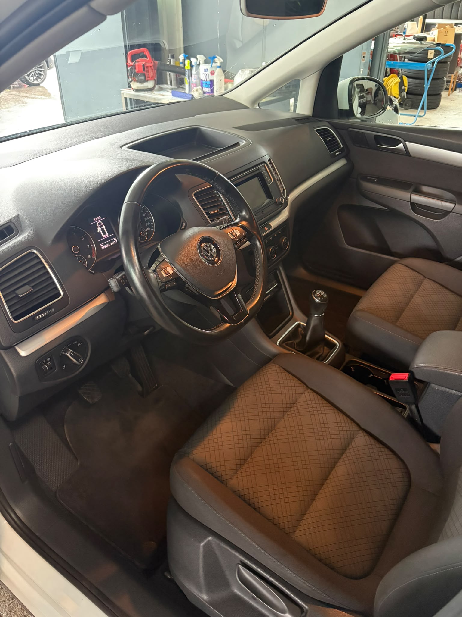 VW Sharan 1.4 TSI BlMT Comfortline-image-3