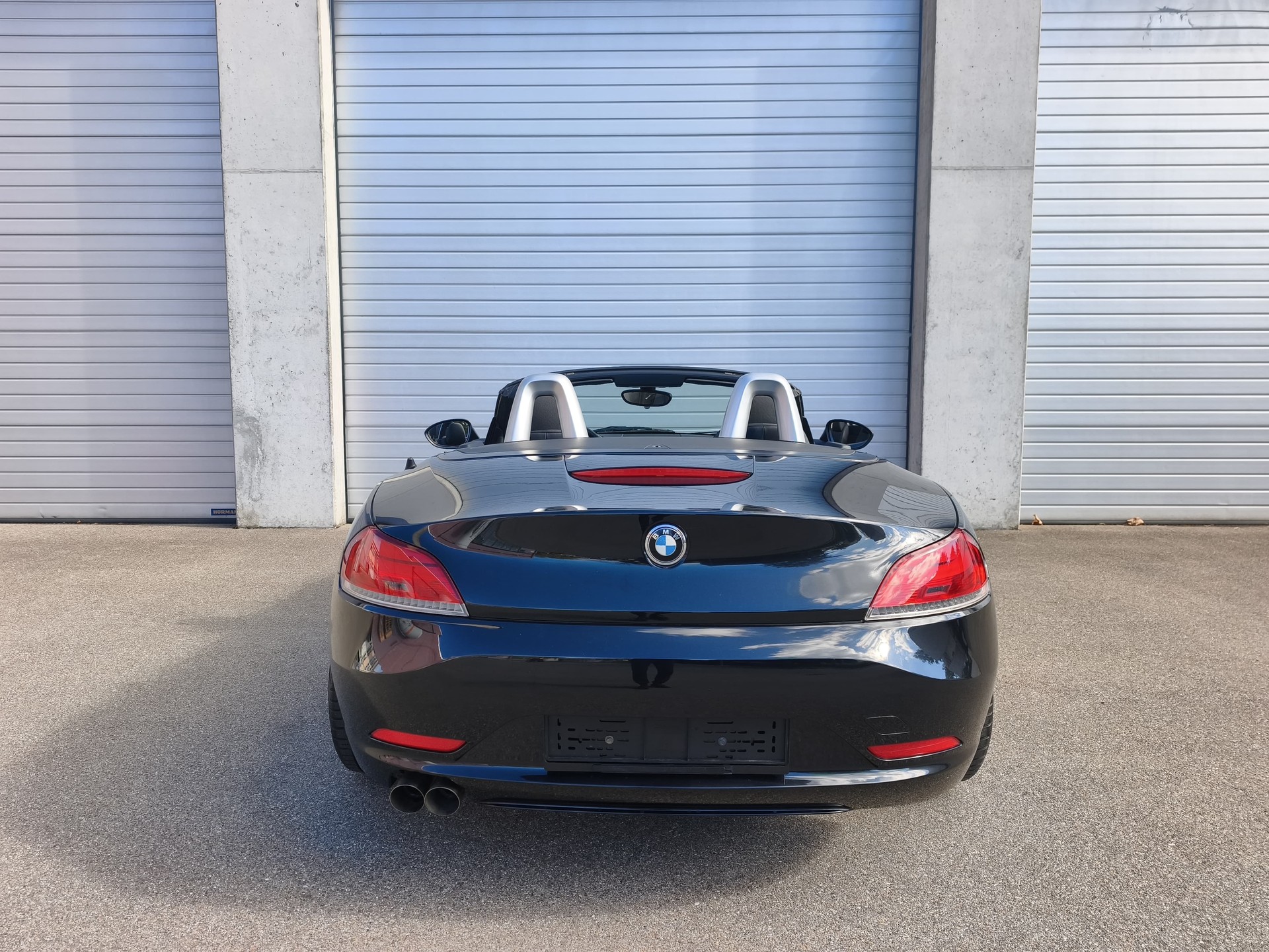 BMW 2.3i sDrive-image-7