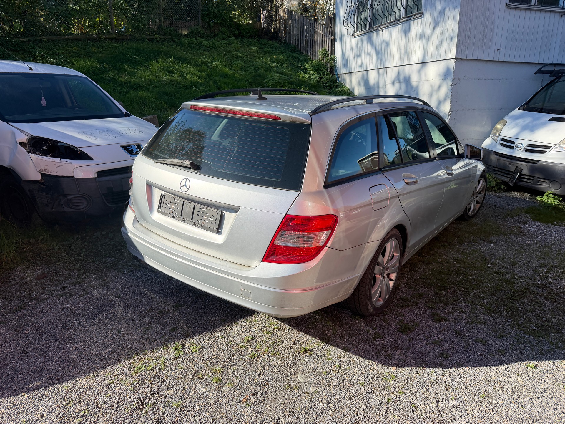 MERCEDES-BENZ C 180 CGI BlueEfficiency My Star Automatic-image-7