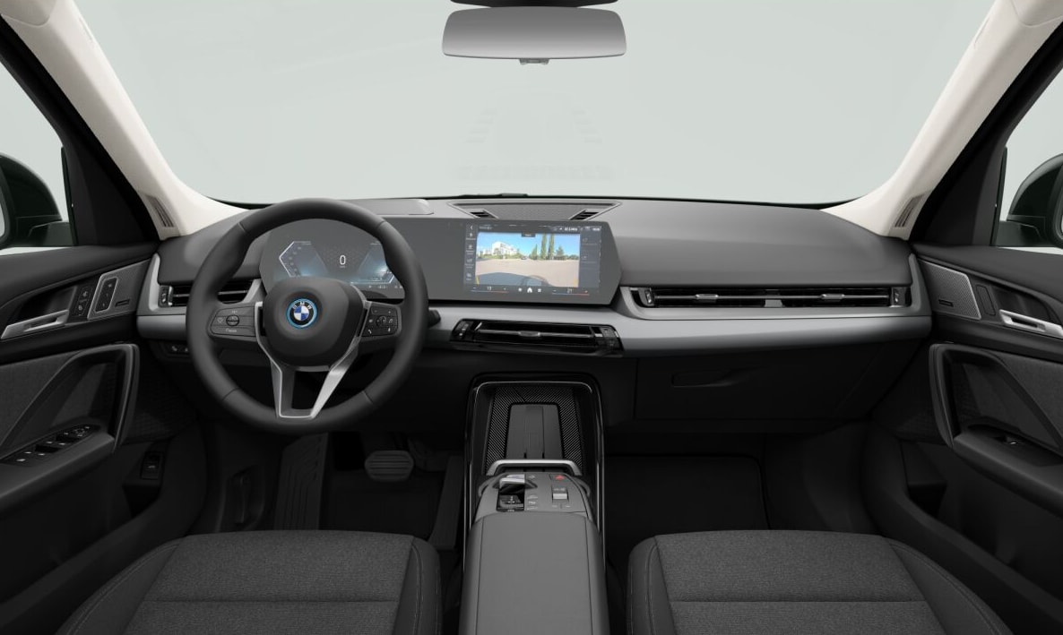 BMW iX1 xDrive 30-image-3