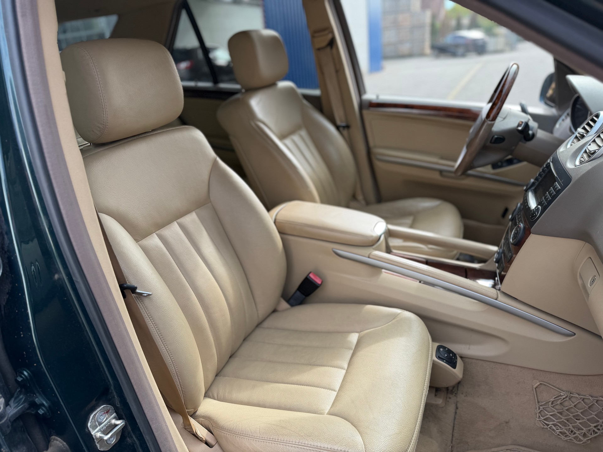 MERCEDES-BENZ ML 350 4Matic 7G-Tronic-image-7