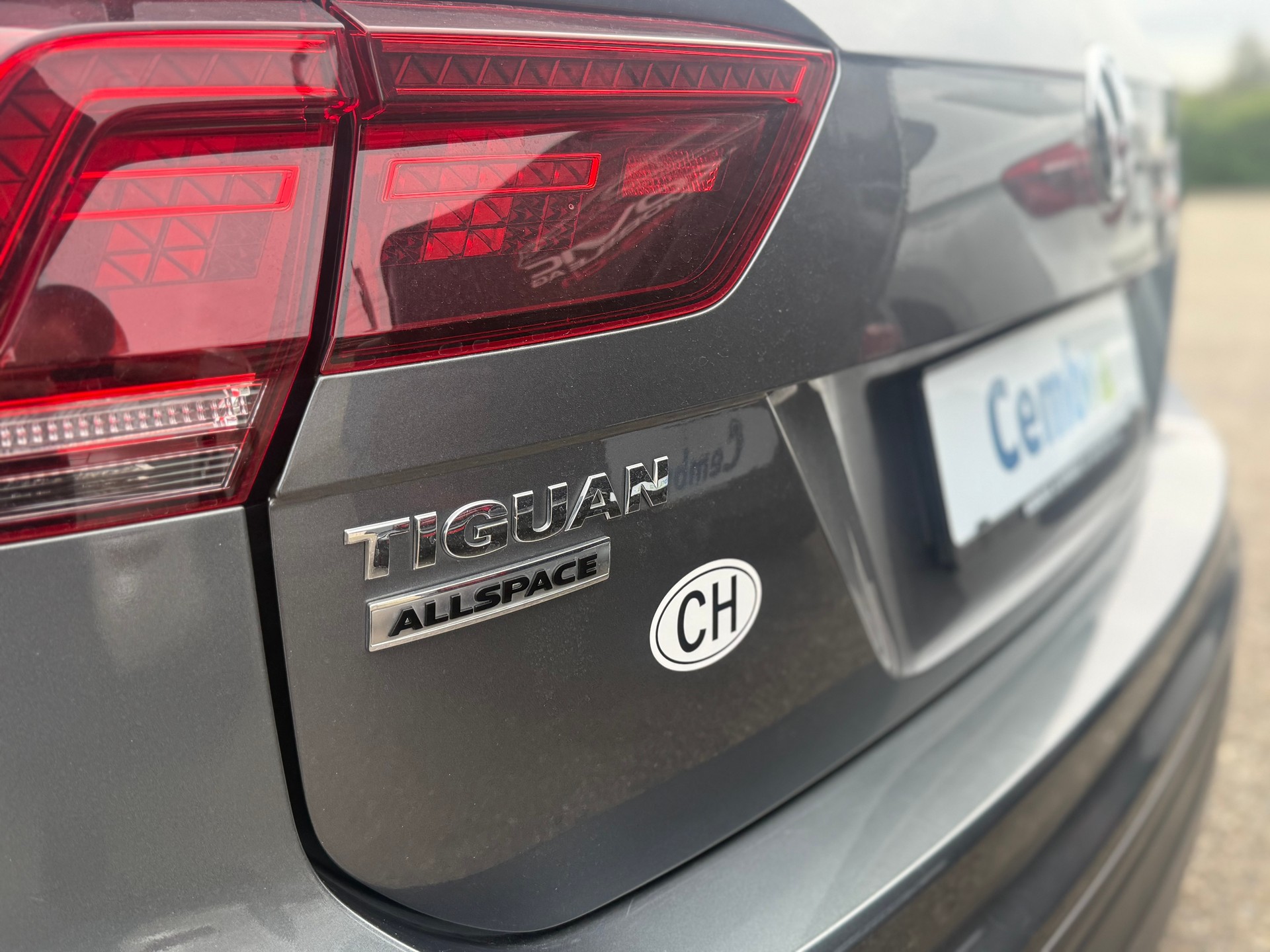 VW Tiguan Allspace 2.0TSI Life 4Motion DSG-image-13