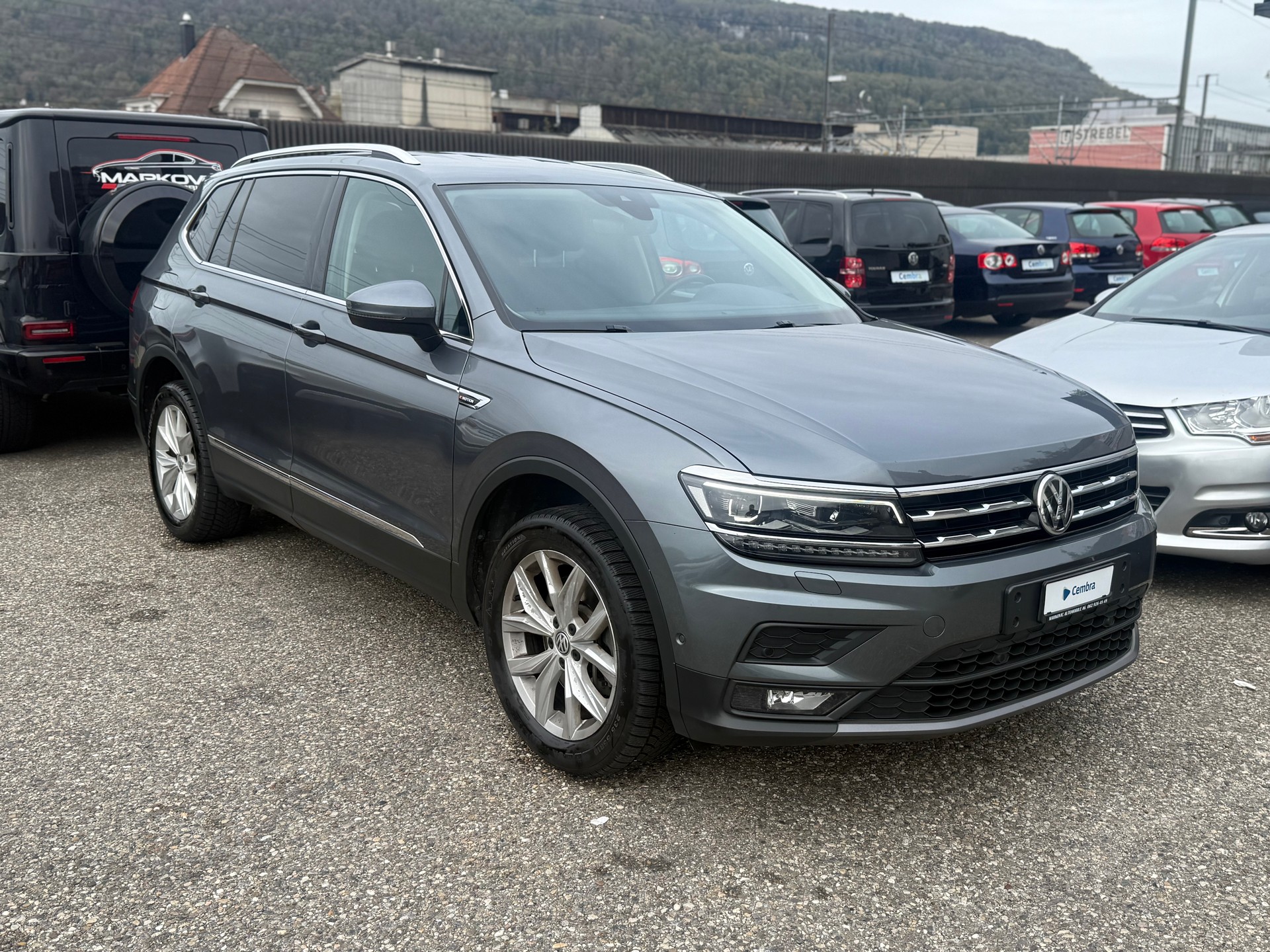 VW Tiguan Allspace 2.0TSI Life 4Motion DSG-image-3