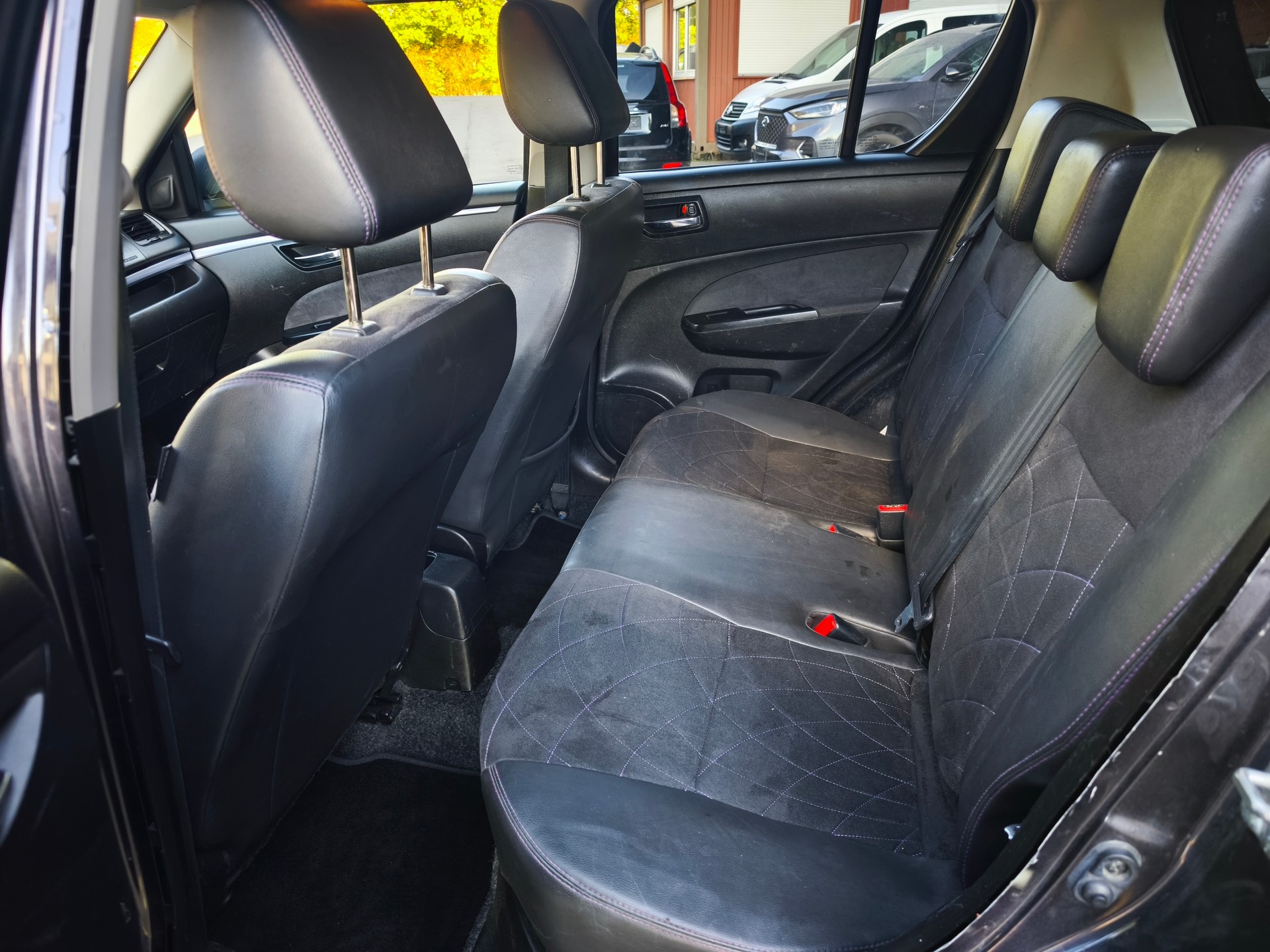 SUZUKI Swift 1.2i 16V Sergio Cellano 4x4-image-7