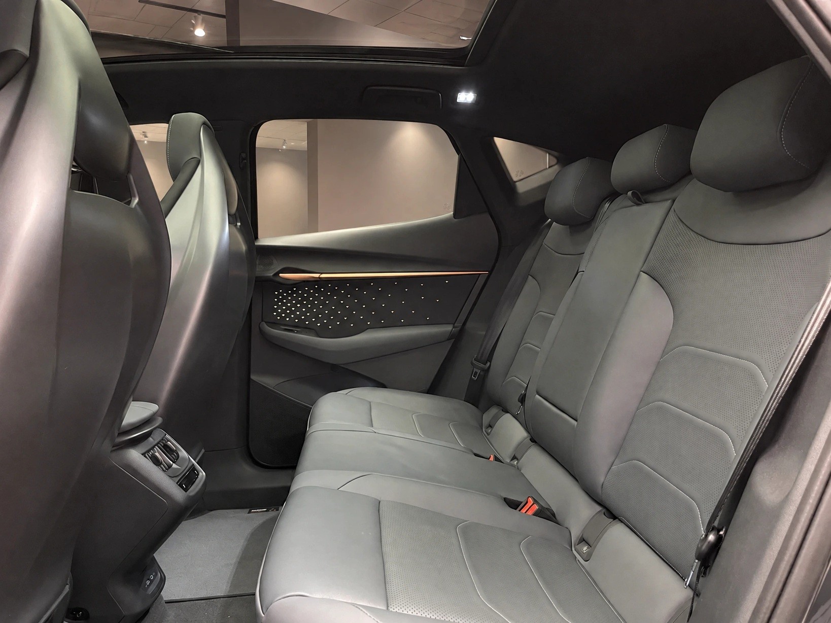 CUPRA Tavascan Type 10 77 kWh Extreme Prime Edition-image-8