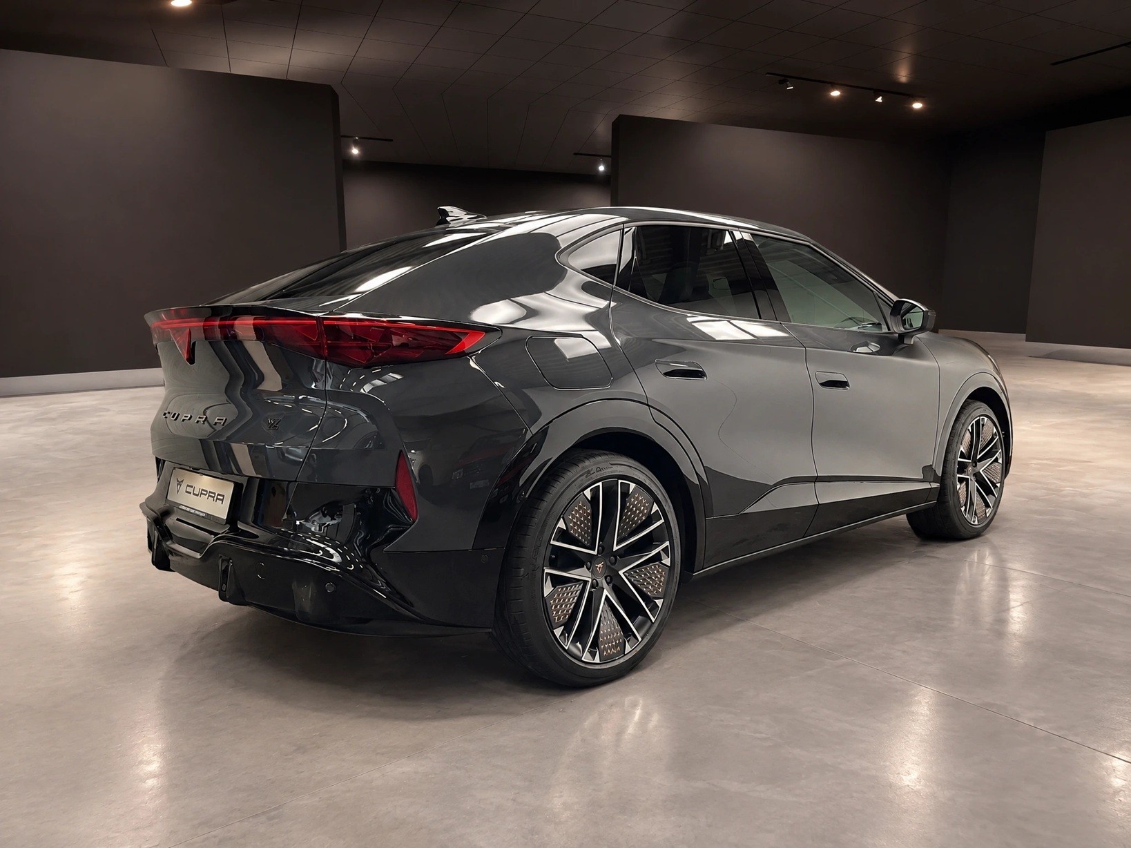 CUPRA Tavascan Type 10 77 kWh Extreme Prime Edition-image-3