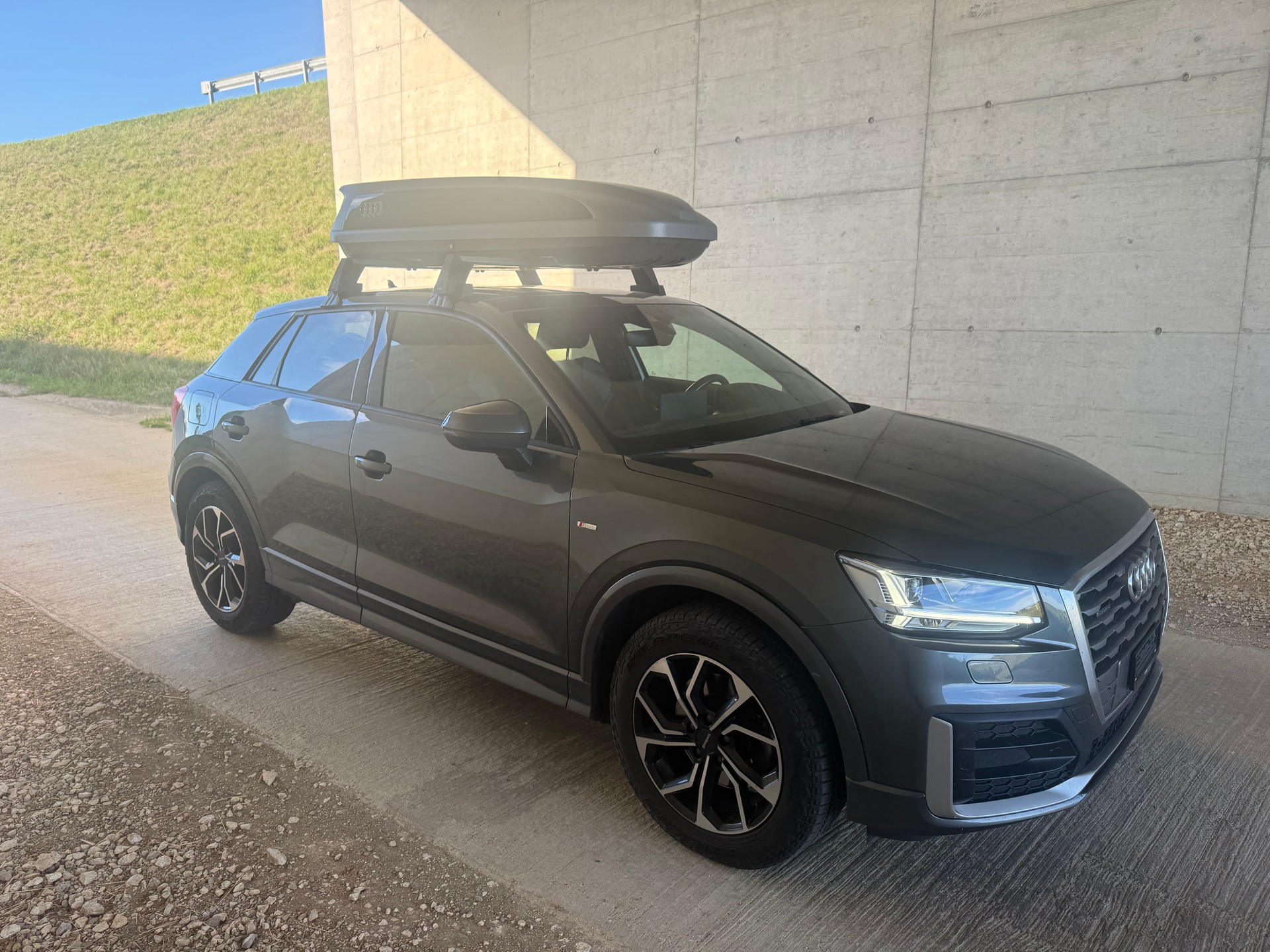 AUDI Q2 35 TDI quattro Sport S-tronic-image-5