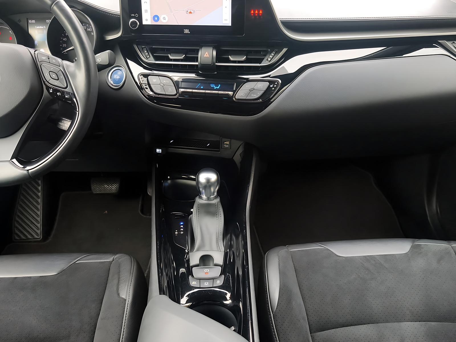 TOYOTA C-HR 2.0 VVTi HSD Move-image-14