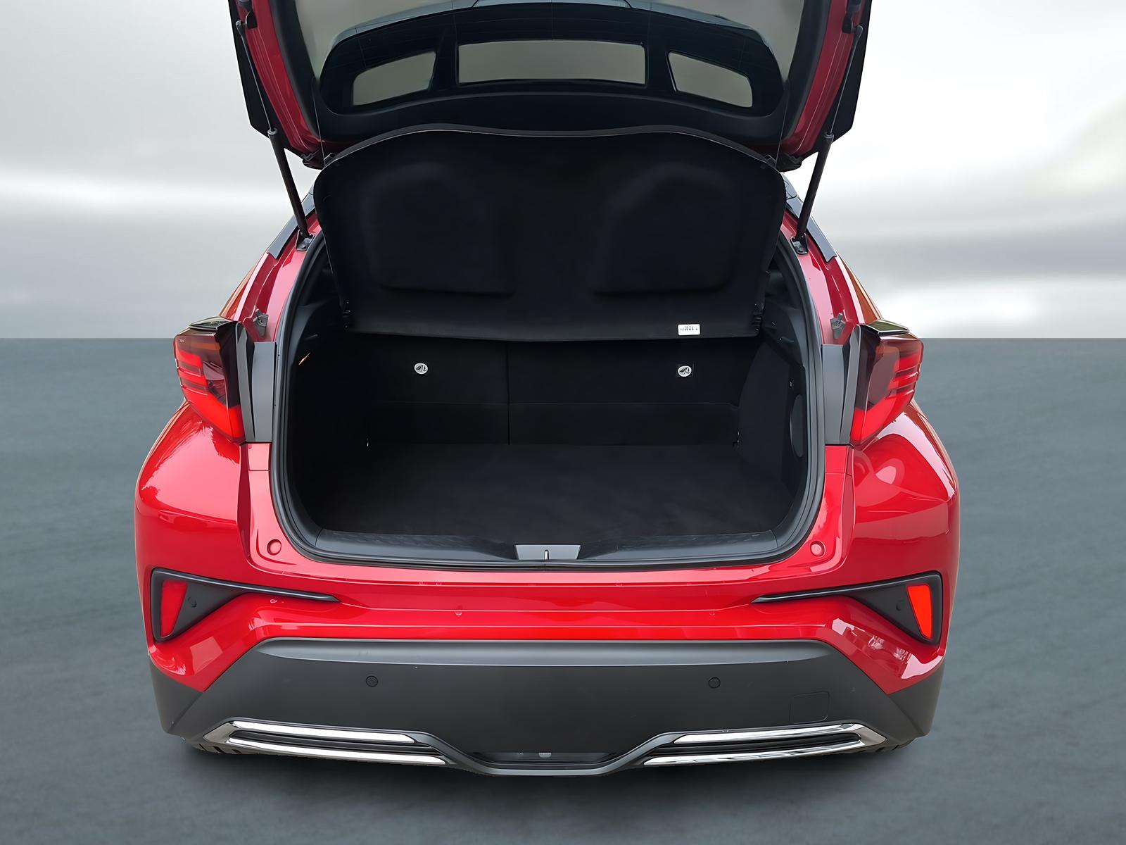 TOYOTA C-HR 2.0 VVTi HSD Move-image-16