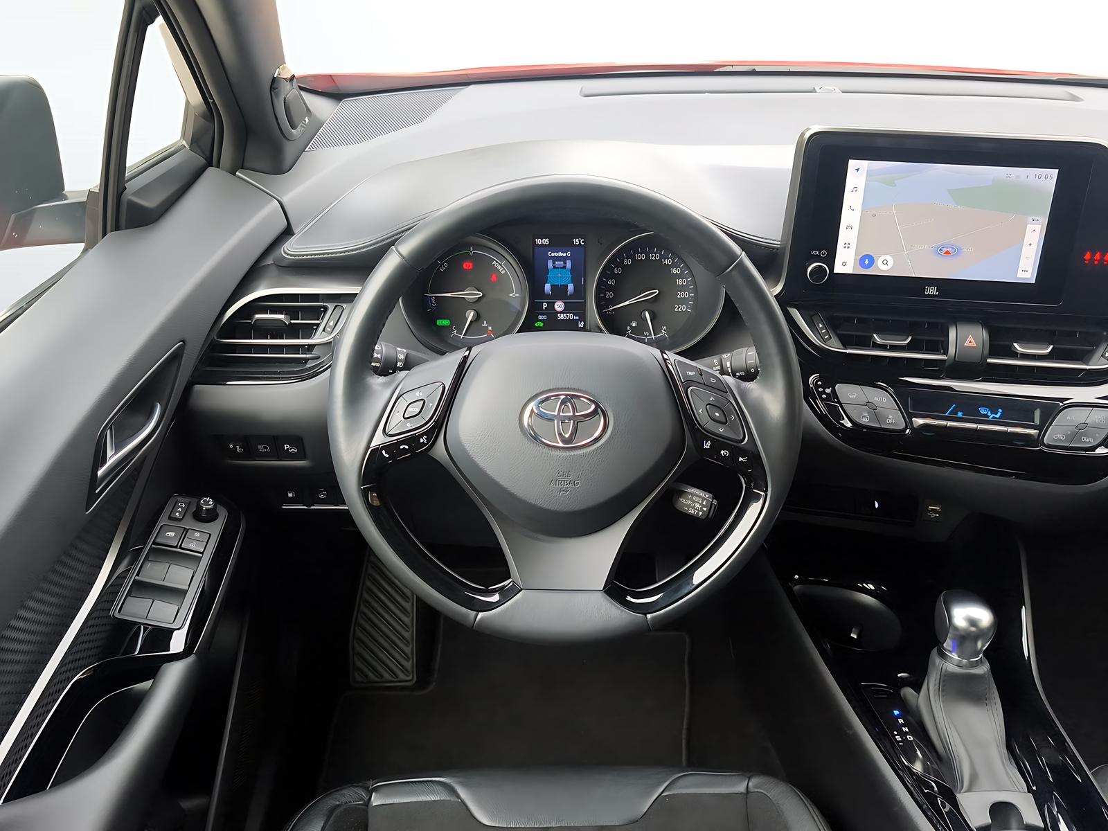 TOYOTA C-HR 2.0 VVTi HSD Move-image-2