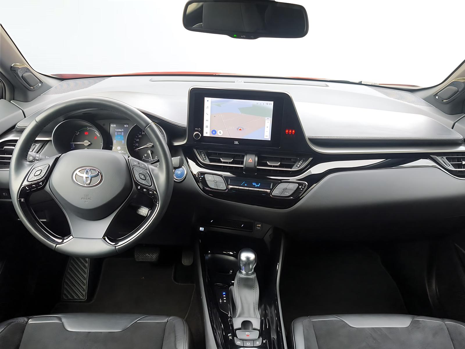 TOYOTA C-HR 2.0 VVTi HSD Move-image-12