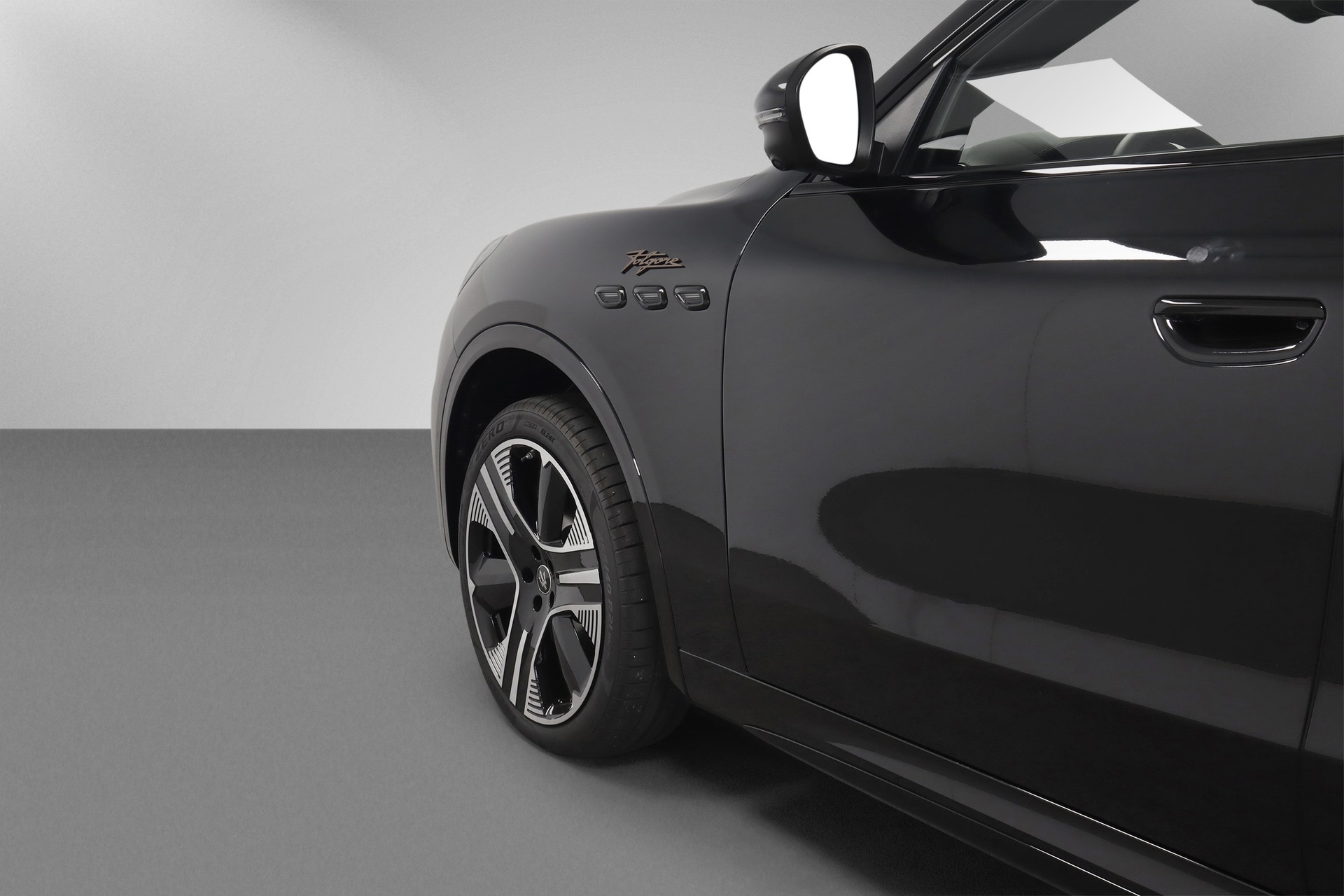 MASERATI Grecale Folgore 105kWh-image-8