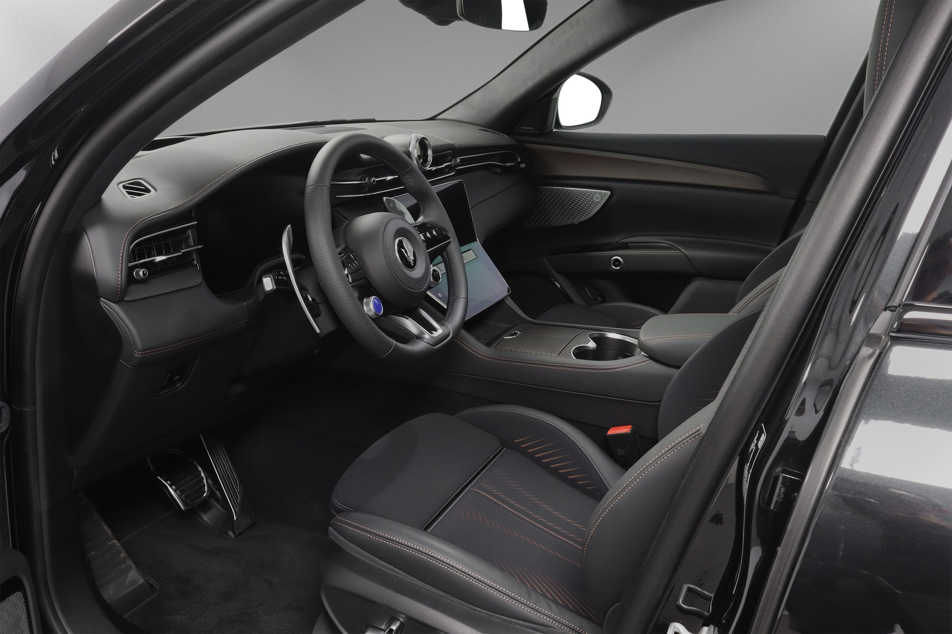 MASERATI Grecale Folgore 105kWh-image-10