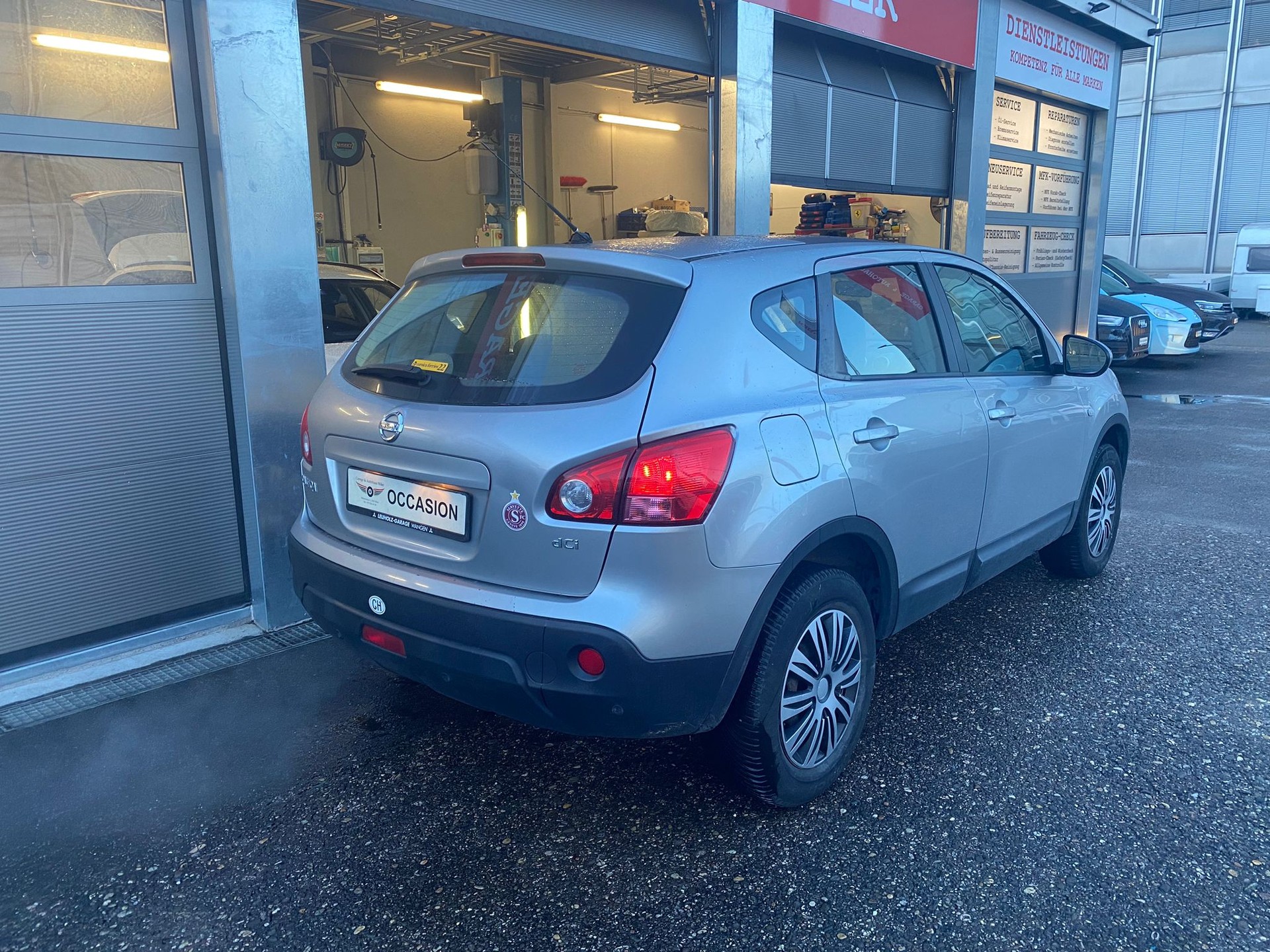 NISSAN Qashqai 2.0 dCi 4WD tekna Automatic-image-4