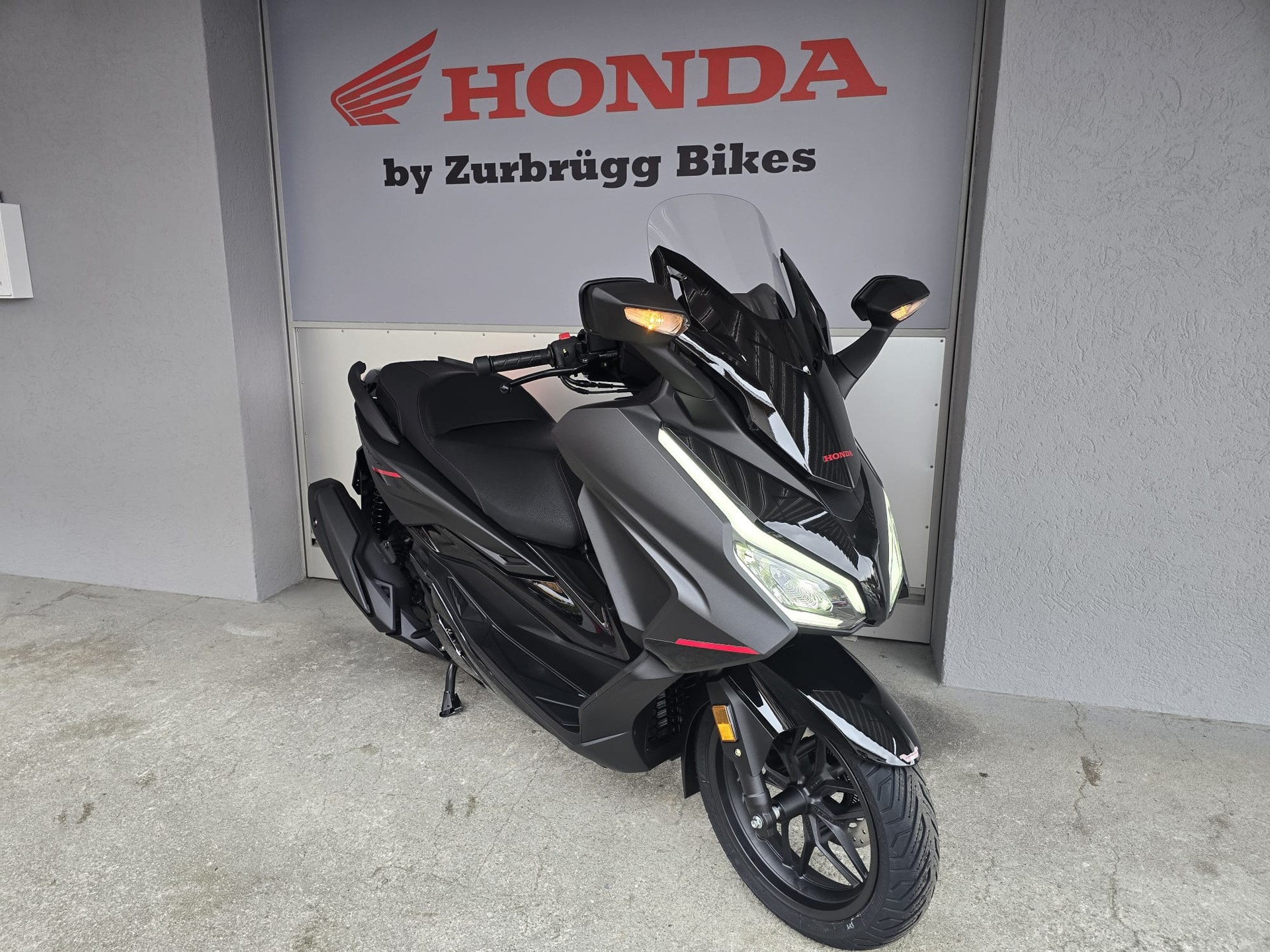 HONDA FORZA 350 Special Edition