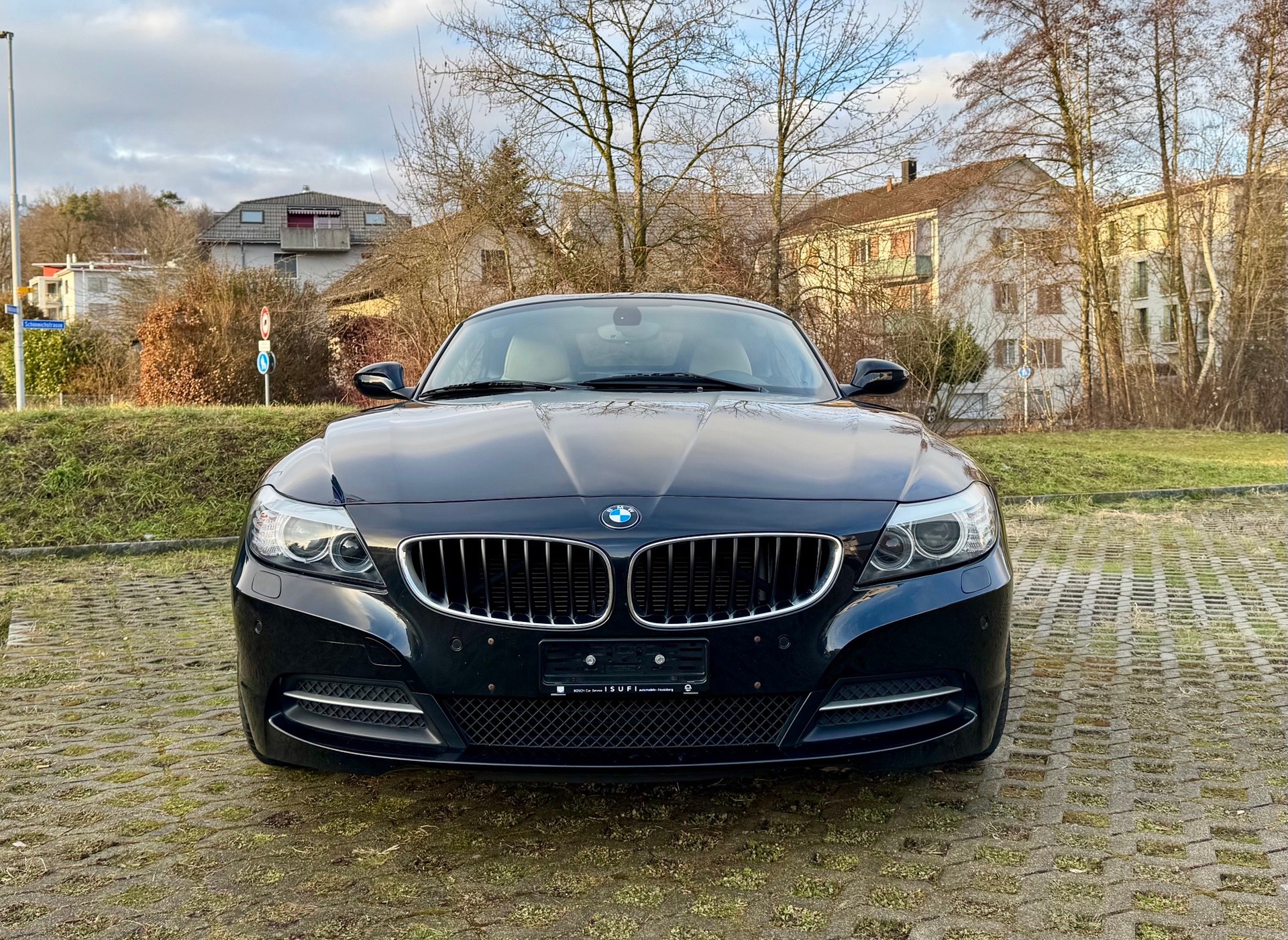BMW Z4 sDrive23i-image-1