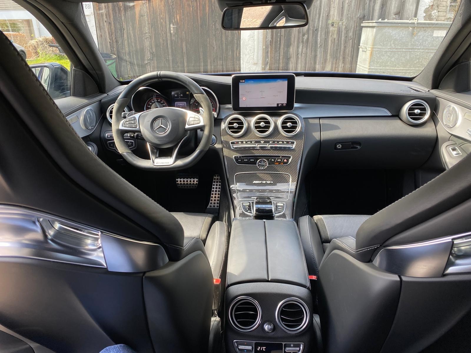 MERCEDES-BENZ C 63 S AMG Speedshift-image-12