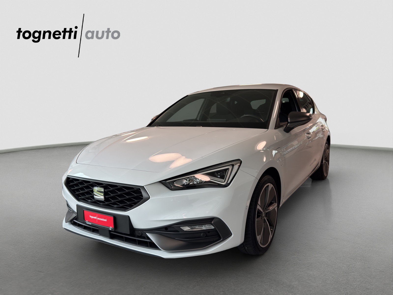 SEAT Leon 1.4 eHybrid pHEV DSG Hola FR-image-0