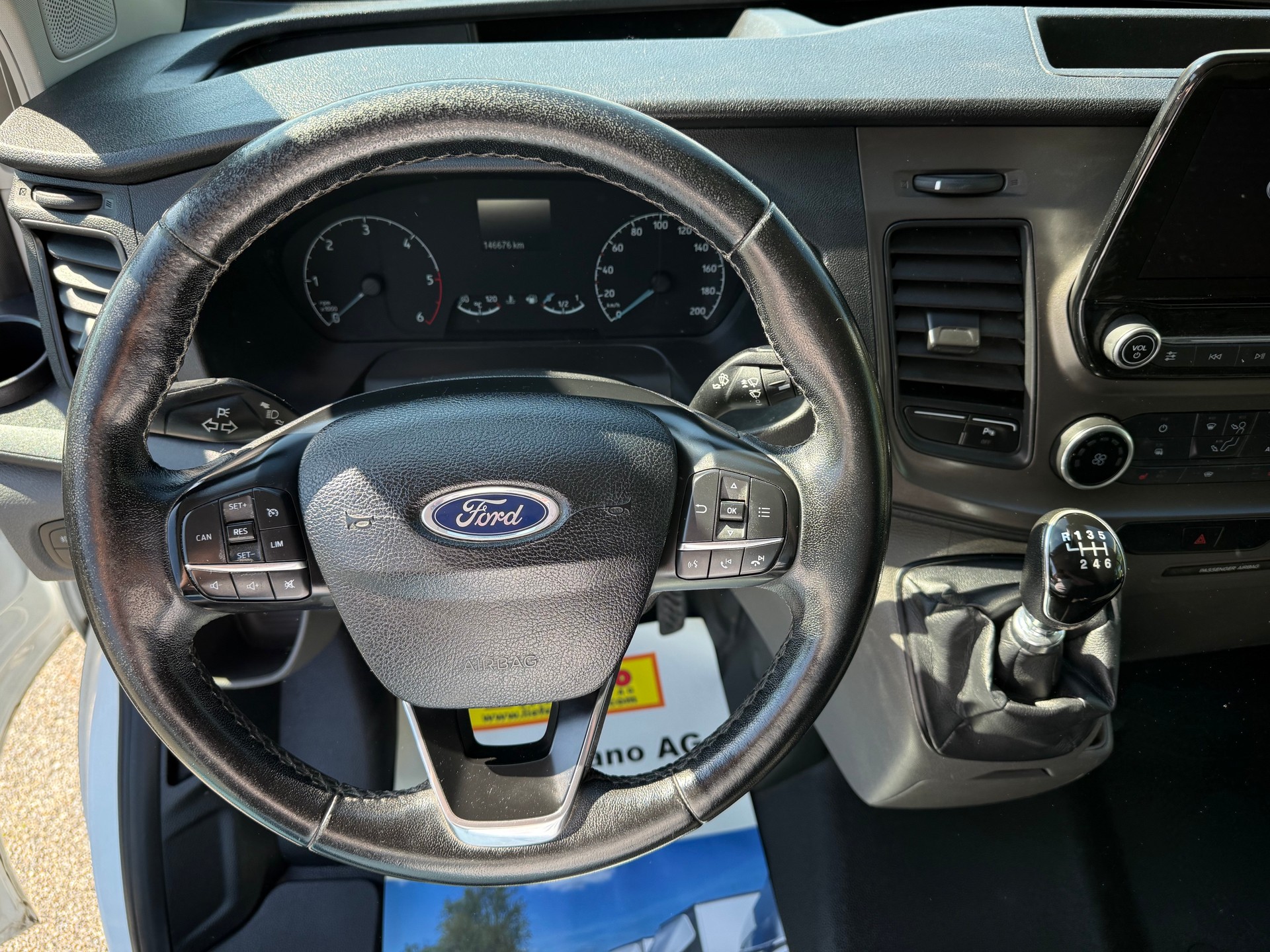 FORD Transit Custom L1H1-image-10
