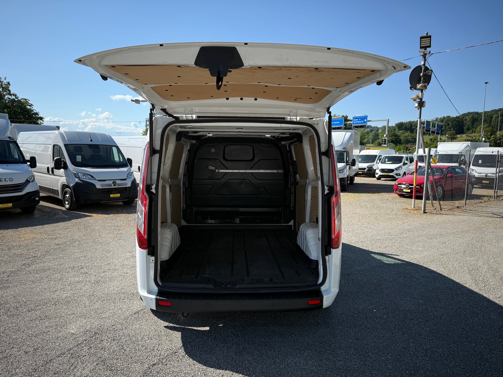 FORD Transit Custom L1H1-image-7