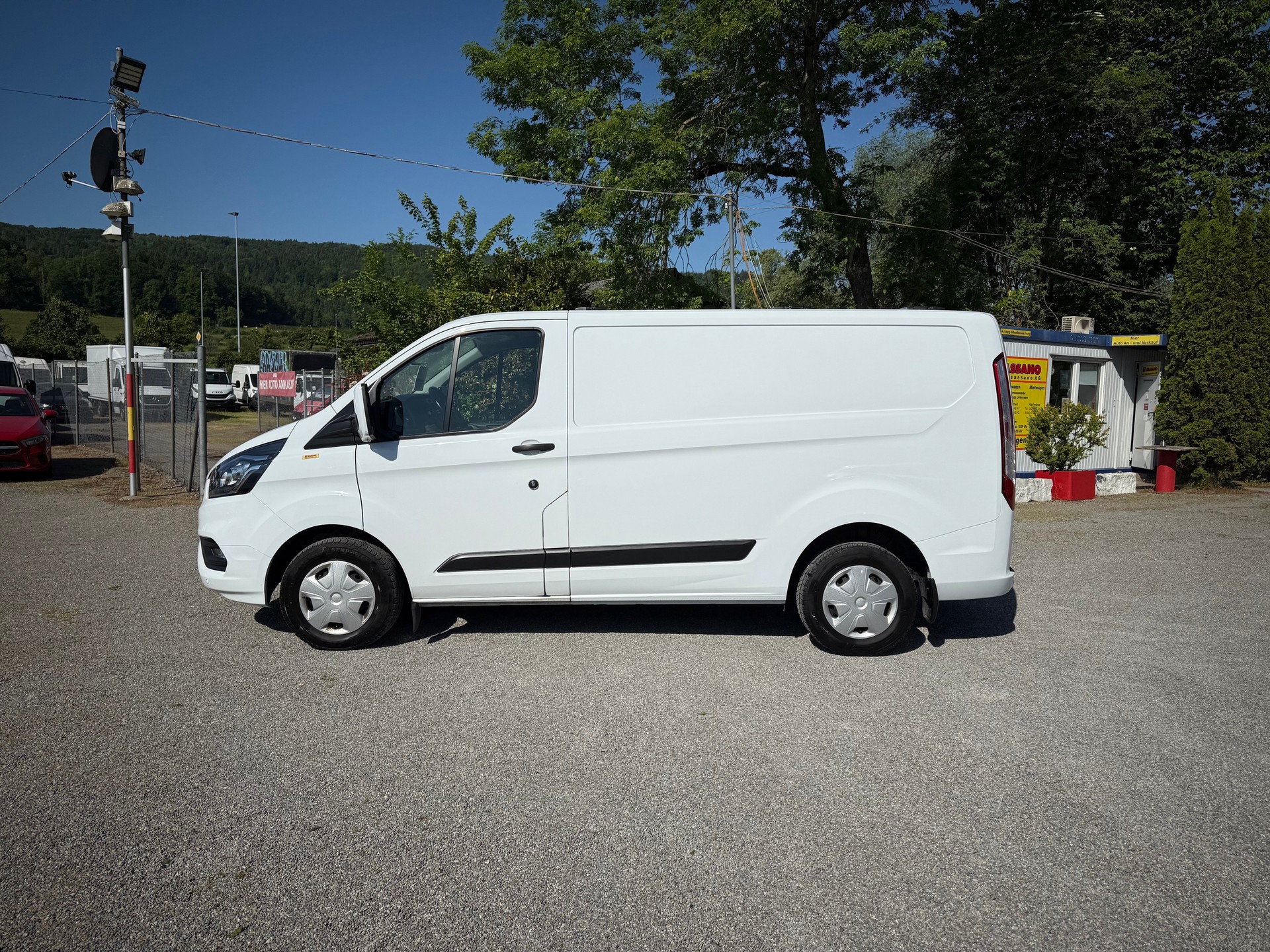 FORD Transit Custom L1H1-image-2