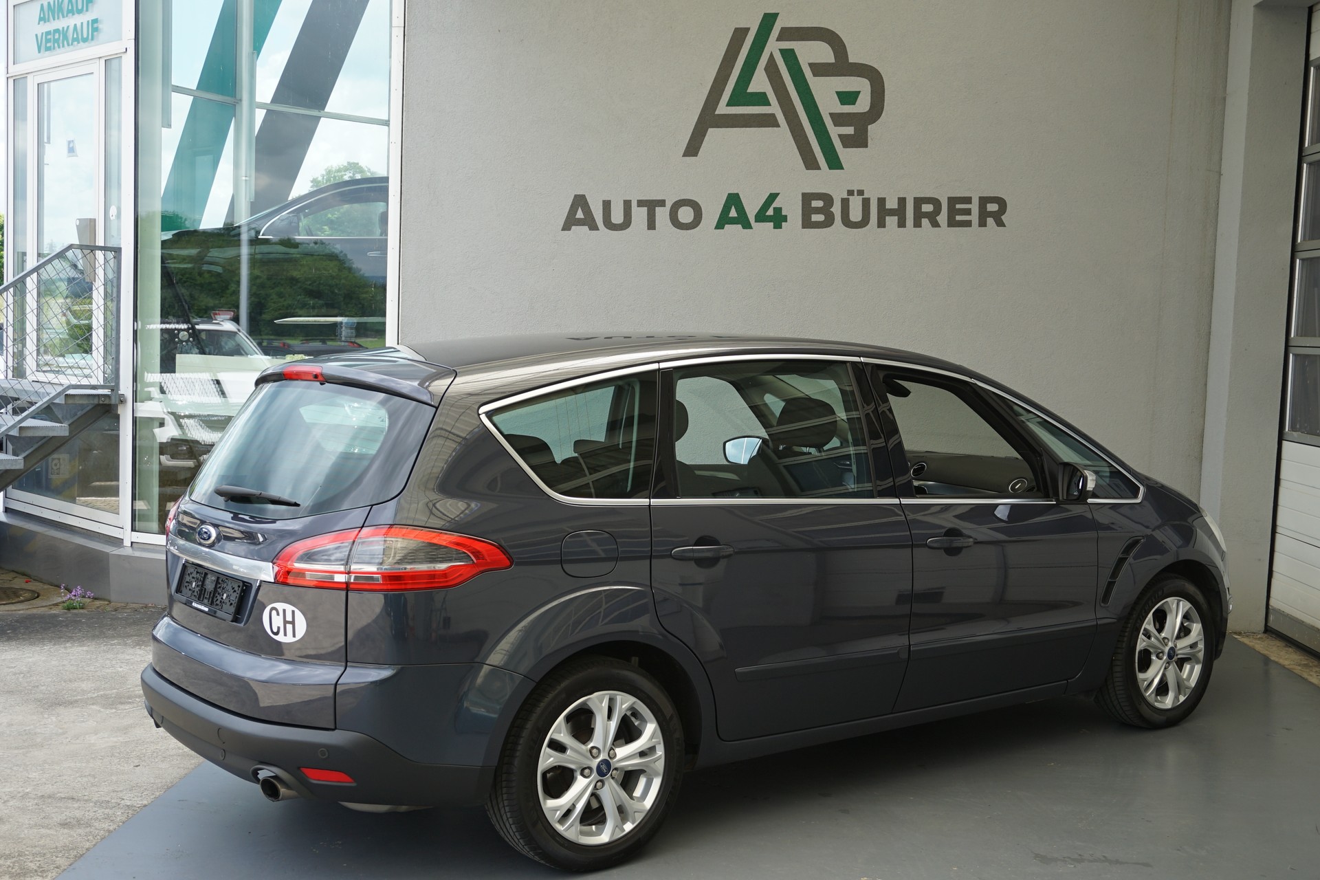 FORD S-Max 2.0 SCTi Titanium 203PS Automat-image-7