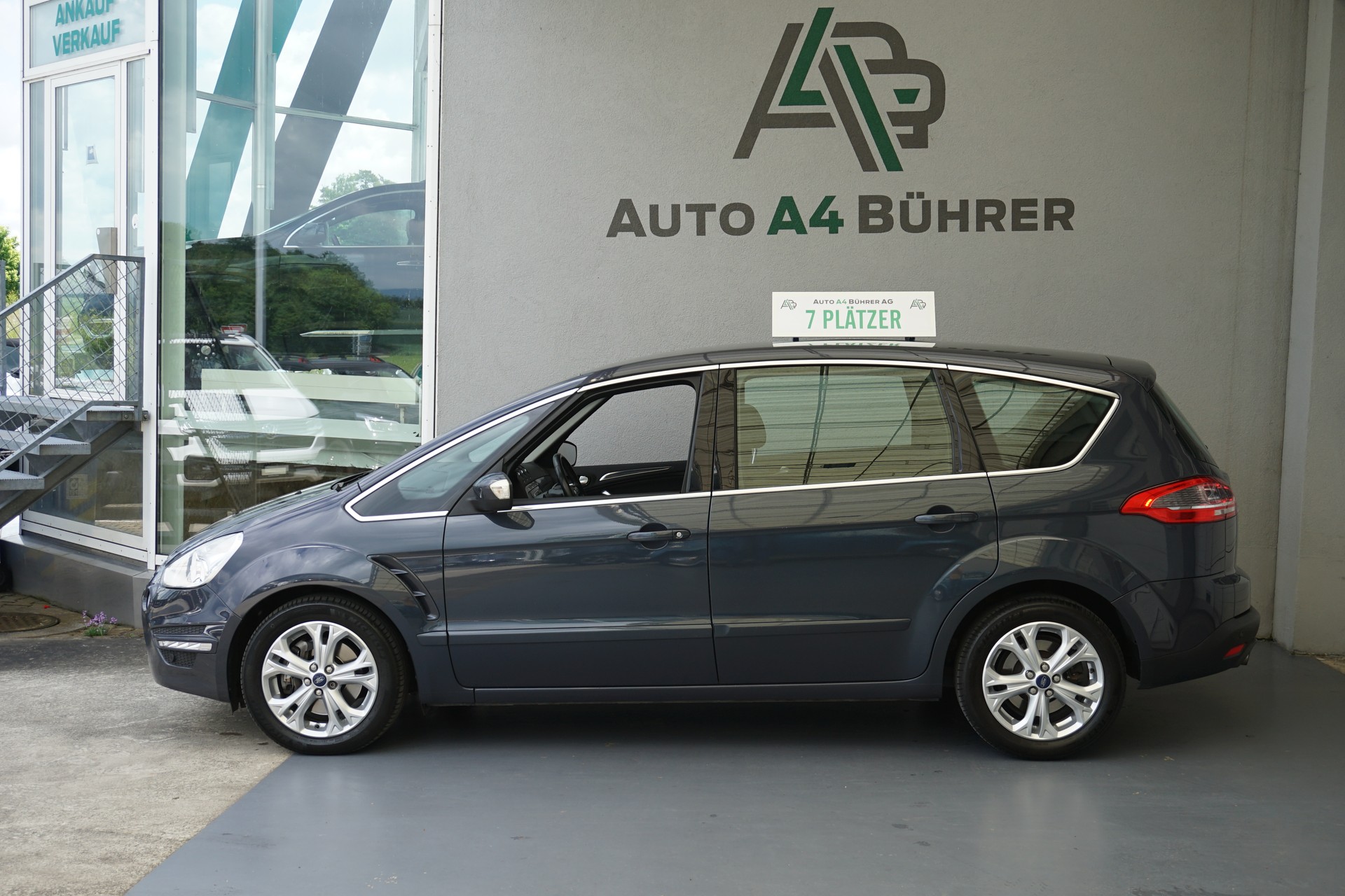 FORD S-Max 2.0 SCTi Titanium 203PS Automat