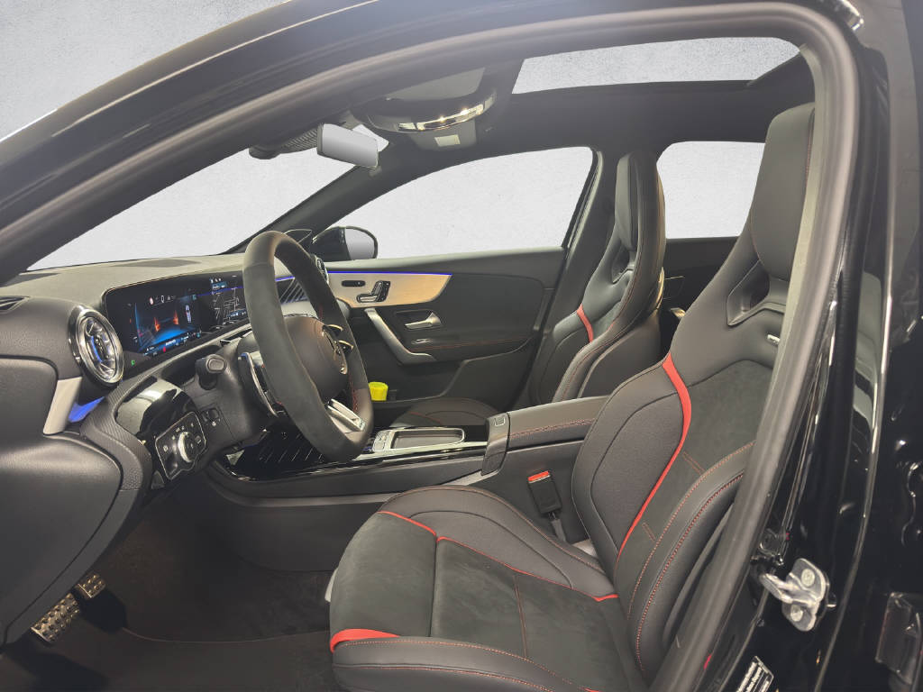 MERCEDES-BENZ A 45 S AMG 4matic+-image-9