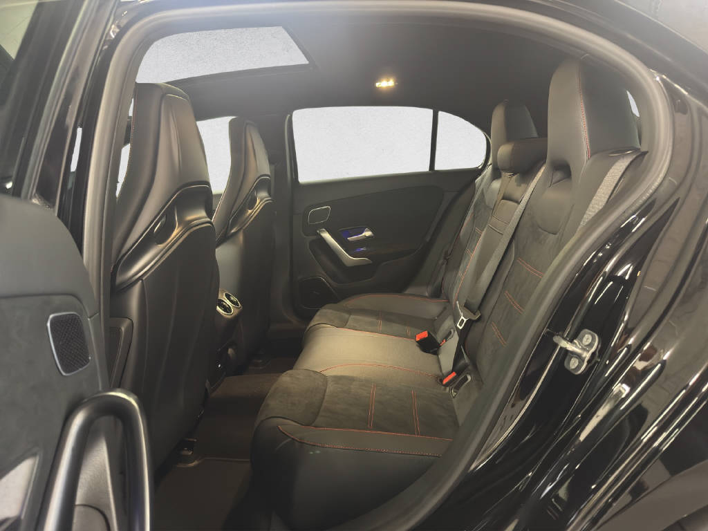 MERCEDES-BENZ A 45 S AMG 4matic+-image-12