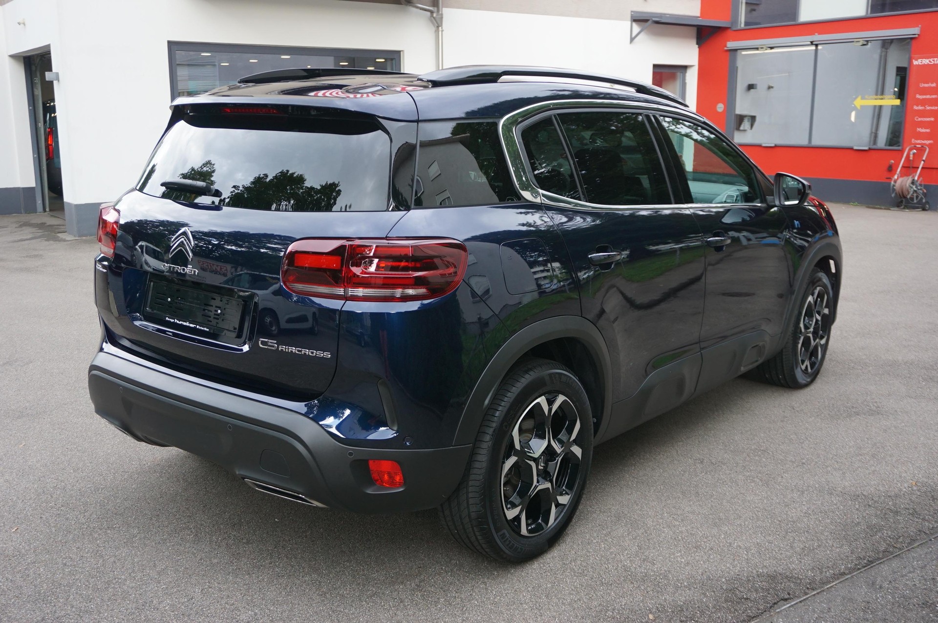 CITROEN C5 Aircross 1.6 Plug-in Hybrid Swiss Edition-image-1