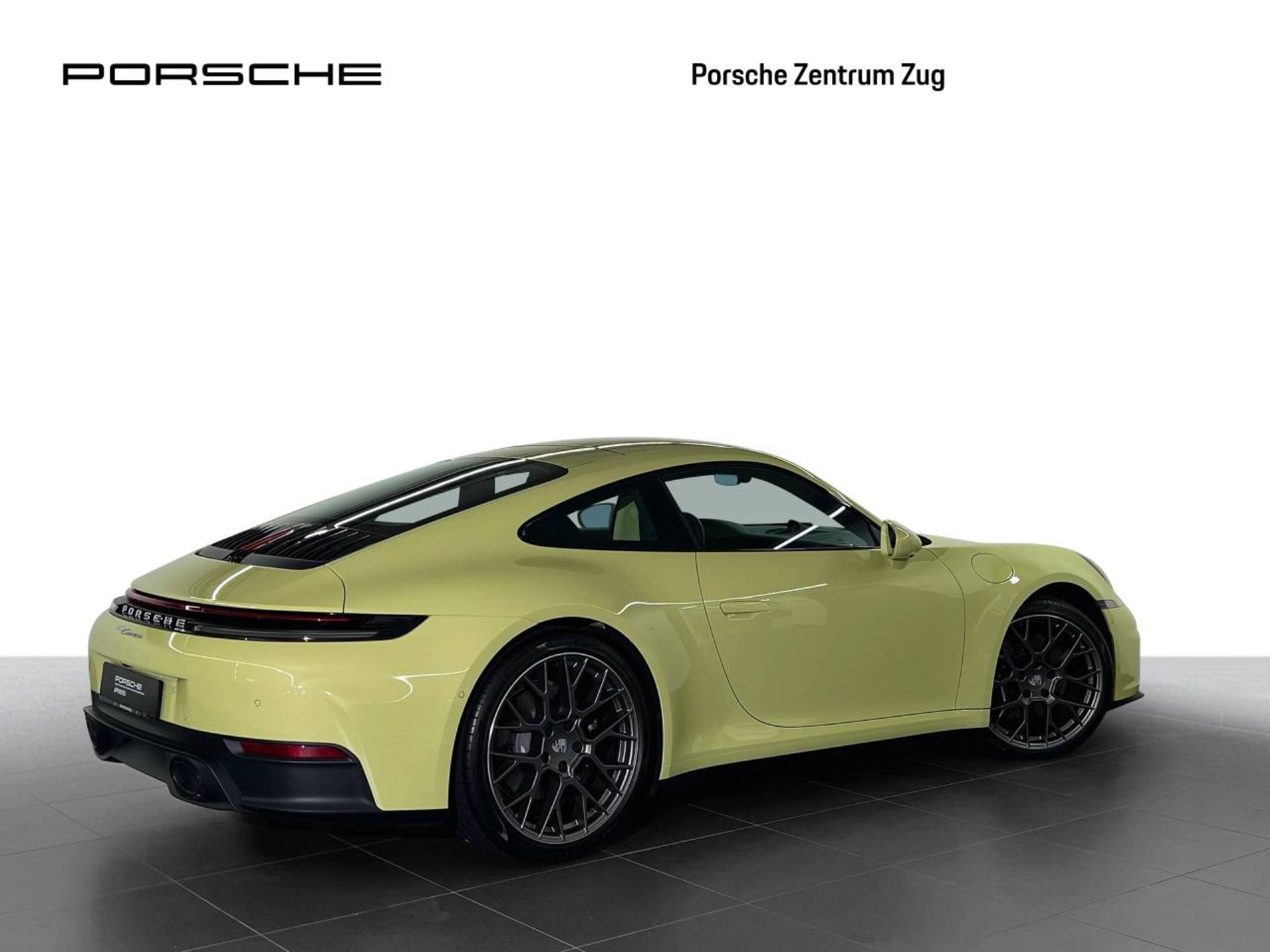 PORSCHE 911 Carrera-image-8
