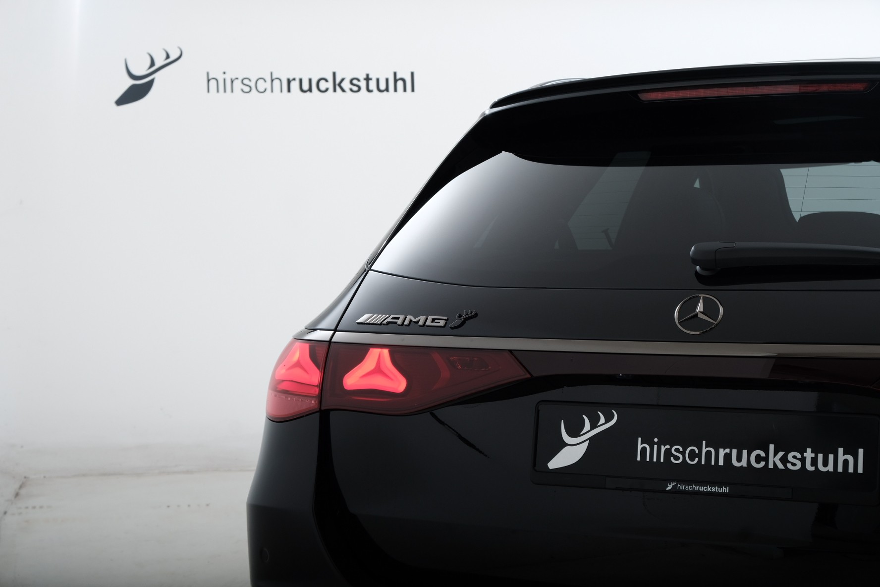MERCEDES-BENZ E 53 Hybrid T 4Matic+ 9G-Tronic-image-4