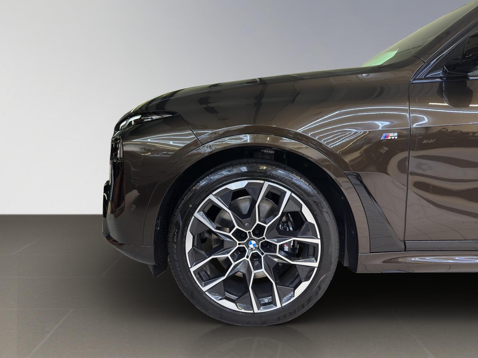 BMW X7 xDrive 48V 40d M Sport Pro Steptronic-image-7