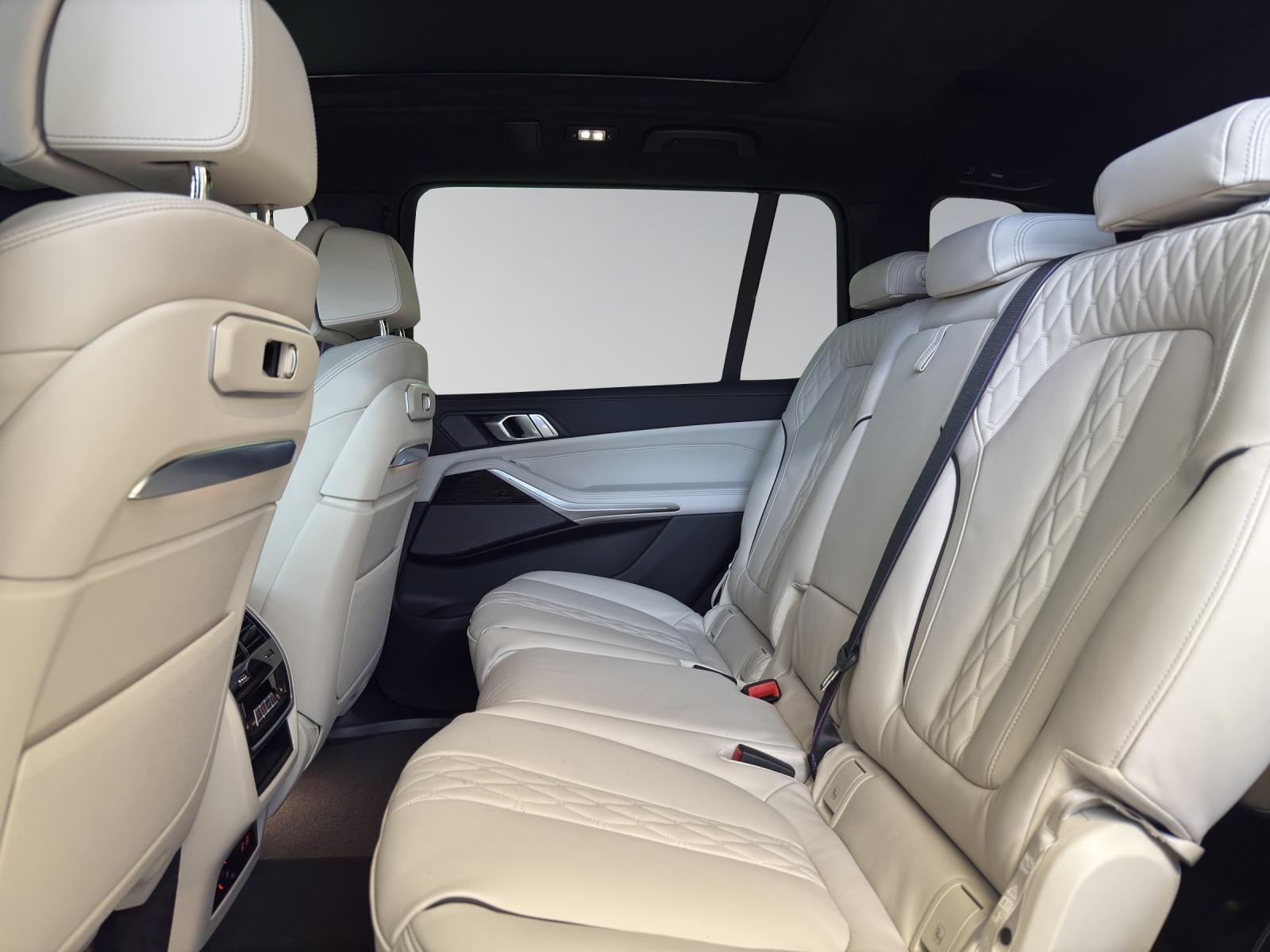 BMW X7 xDrive 48V 40d M Sport Pro Steptronic-image-15